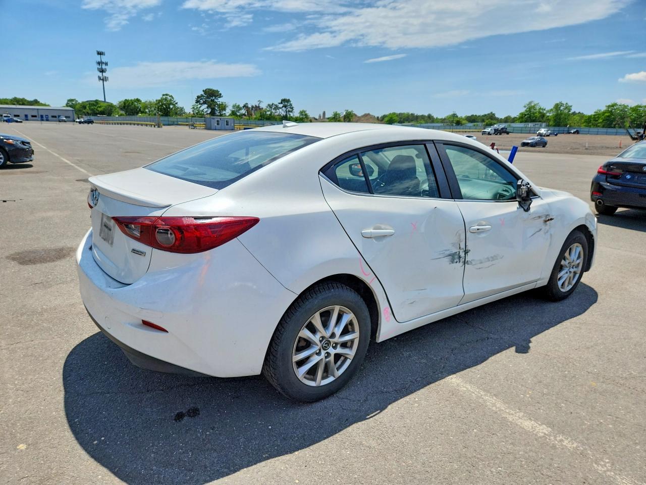 2014 Mazda 3 Grand Touring White vin: JM1BM1W74E1176445