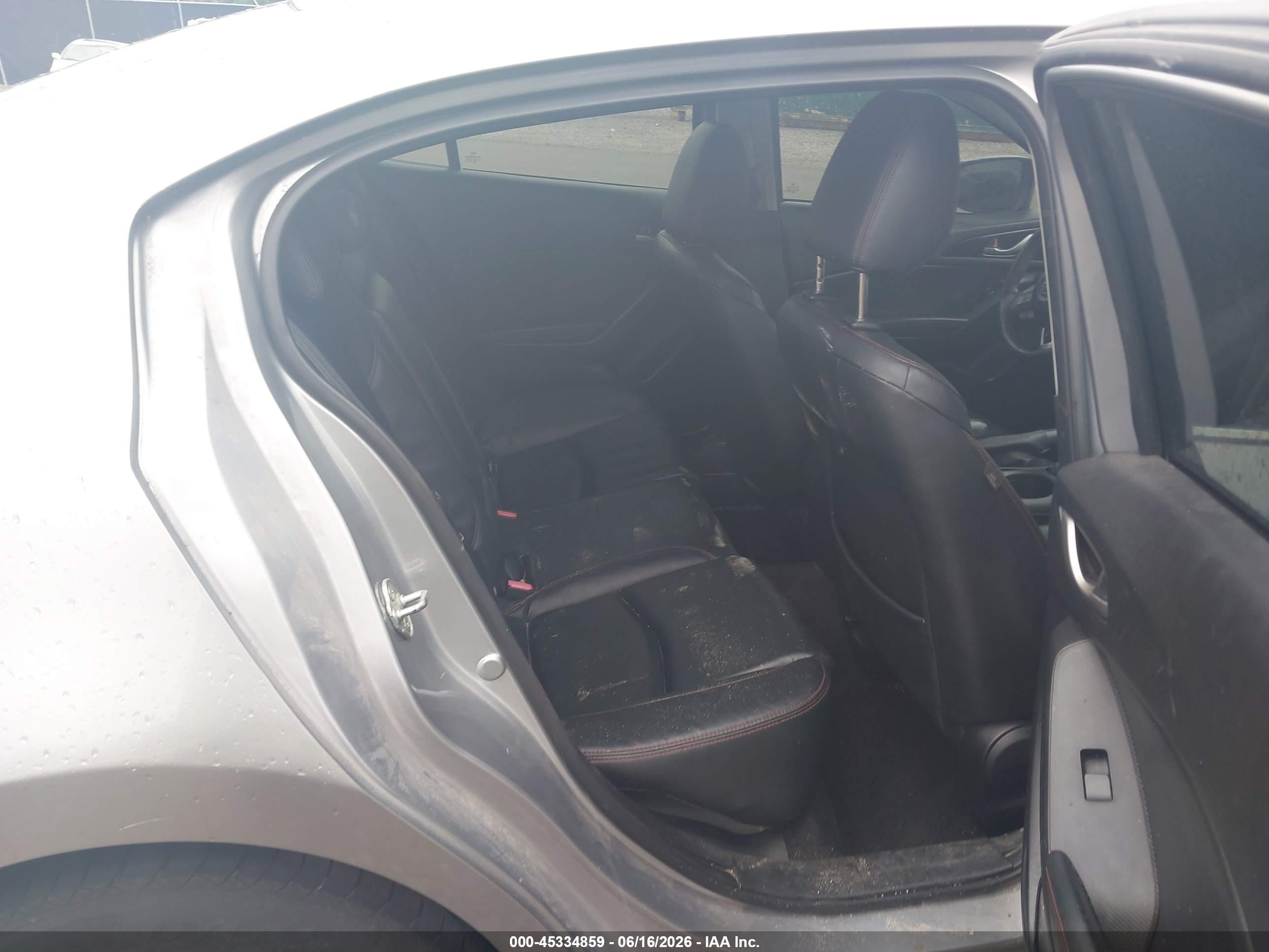 2014 Mazda Mazda3 I Grand Touring Gray vin: JM1BM1W76E1192906