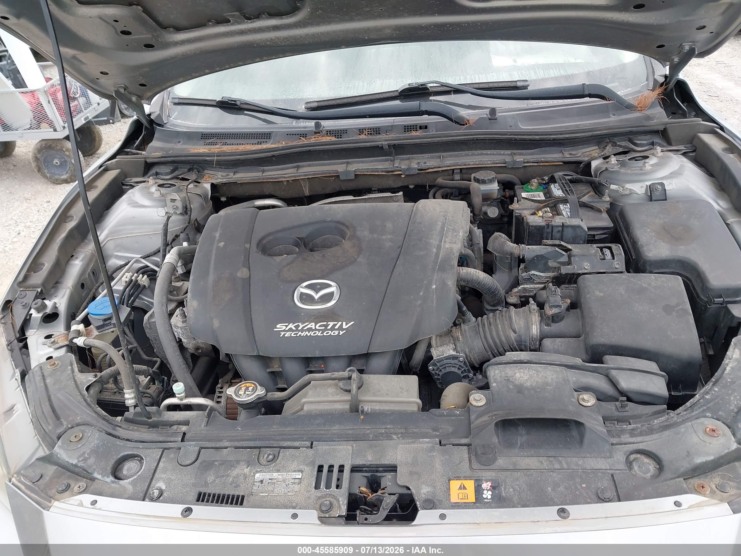 2014 Mazda Mazda3 I Grand Touring Silver vin: JM1BM1W77E1150602