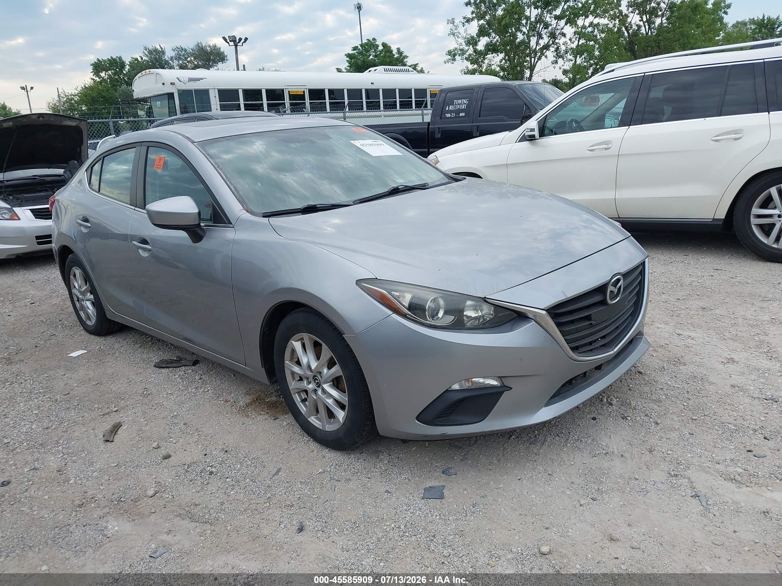 2014 Mazda Mazda3 I Grand Touring Silver vin: JM1BM1W77E1150602