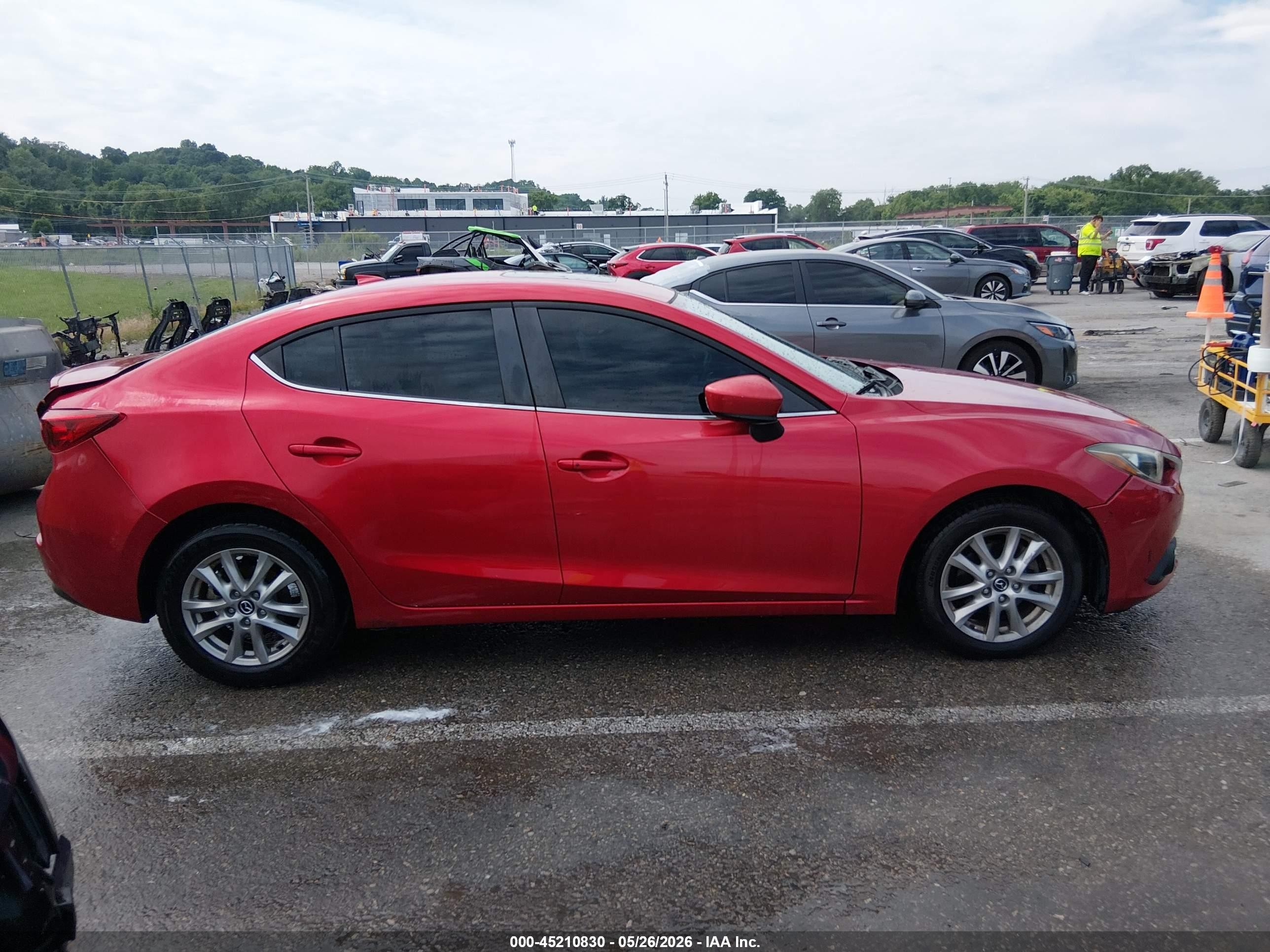 2014 Mazda Mazda3 I Grand Touring Red vin: JM1BM1W78E1201895