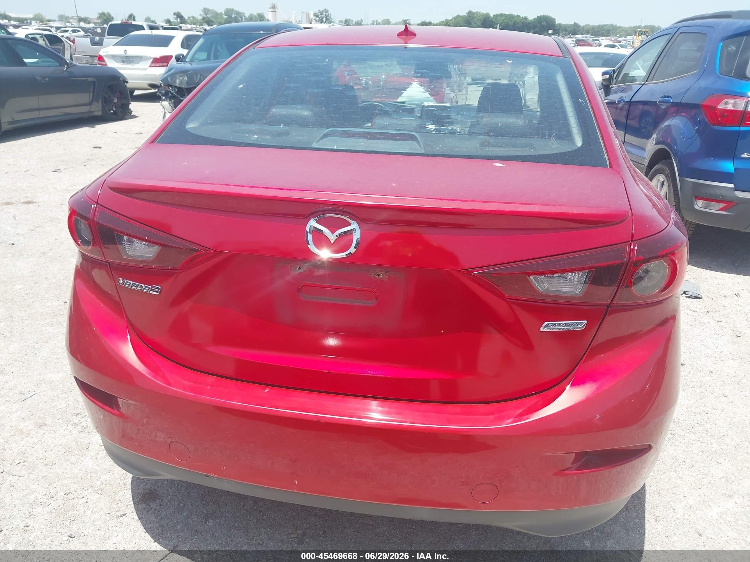 2014 Mazda Mazda3 I Grand Touring Red vin: JM1BM1W7XE1161514