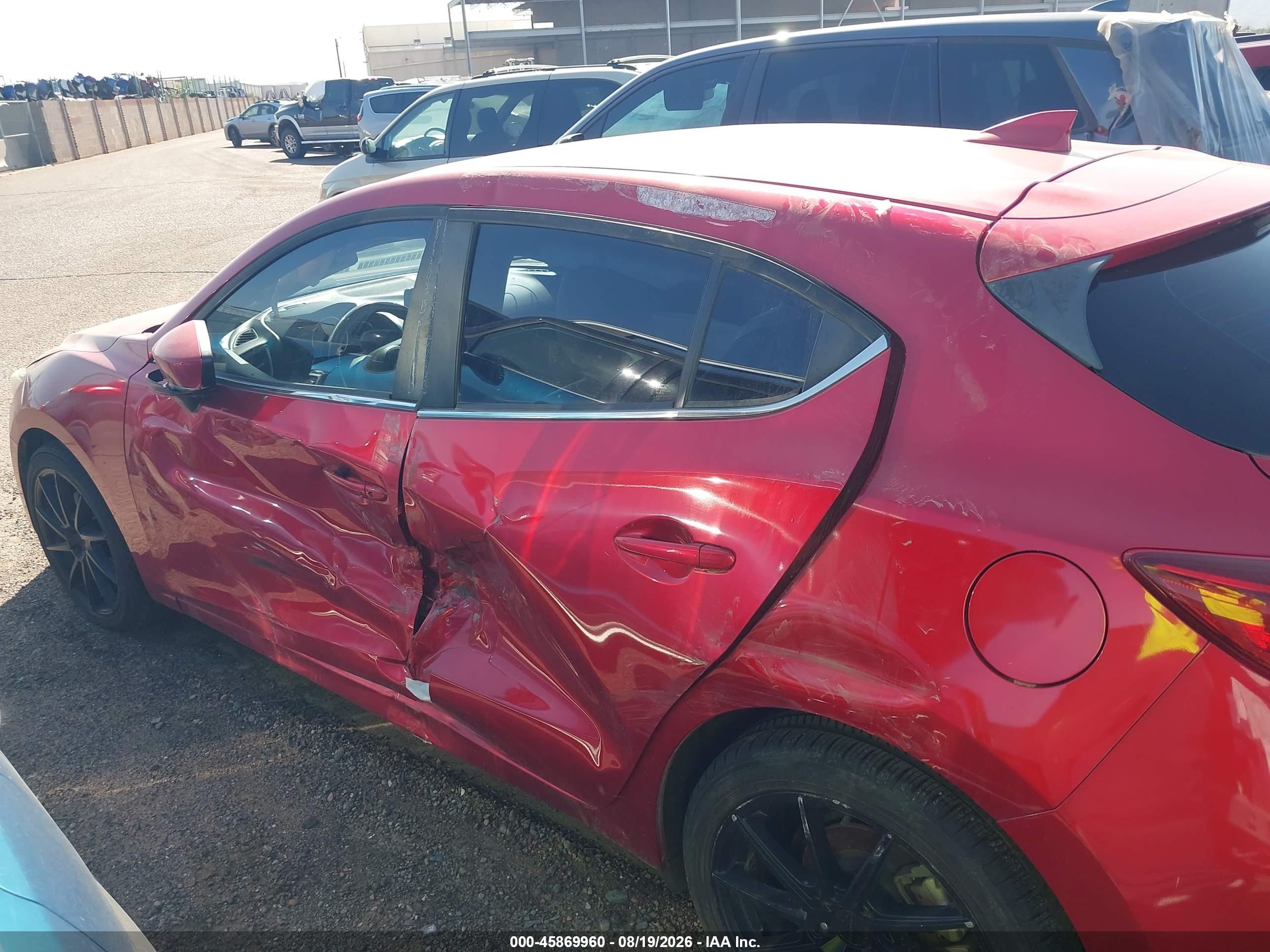 2017 Mazda Mazda3 Grand Touring Red vin: JM1BN1M32H1122711