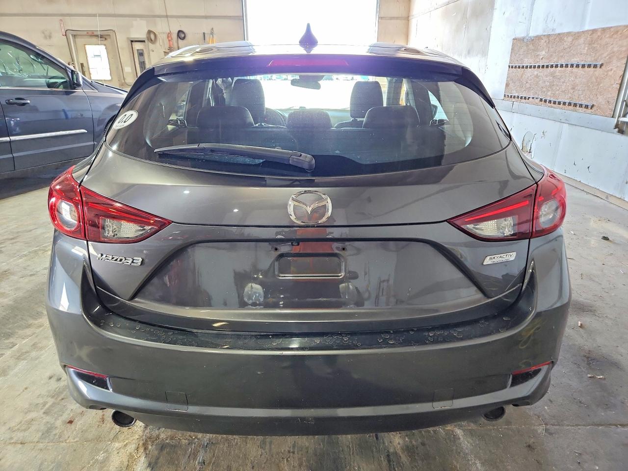 2017 Mazda 3 Grand Touring Gray vin: JM1BN1M37H1119822