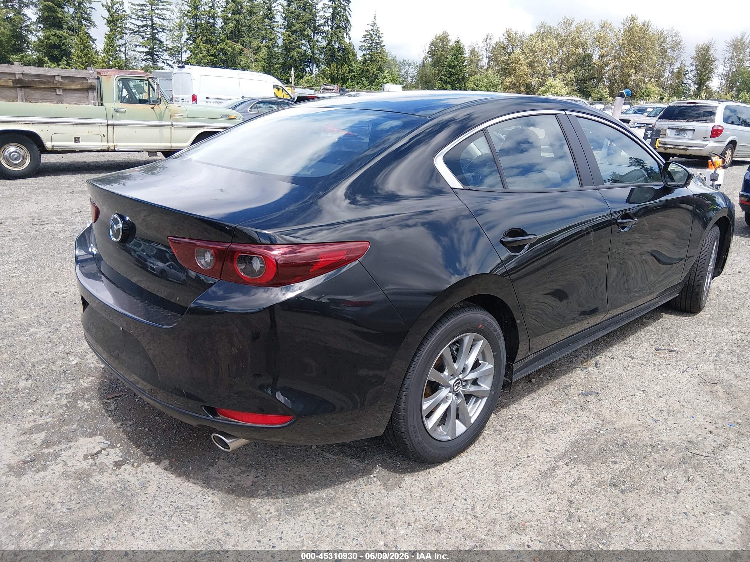 2026 Mazda Mazda3 2.5 S Black vin: JM1BPAAL7T1868627