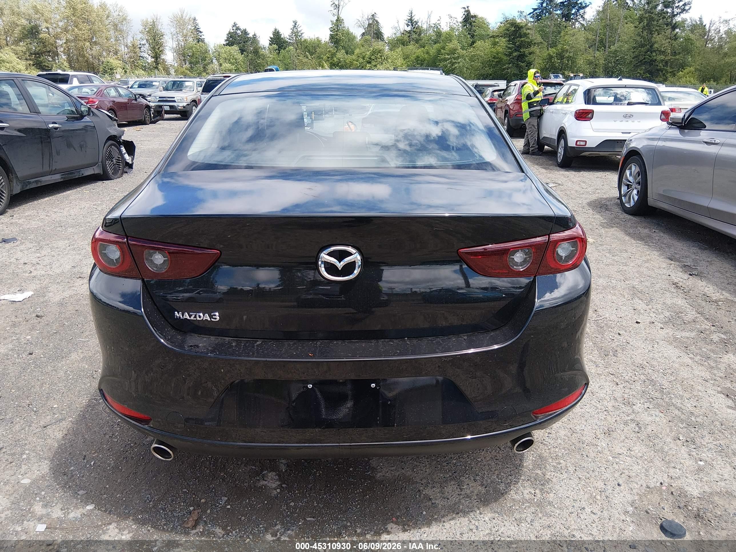 2026 Mazda Mazda3 2.5 S Black vin: JM1BPAAL7T1868627