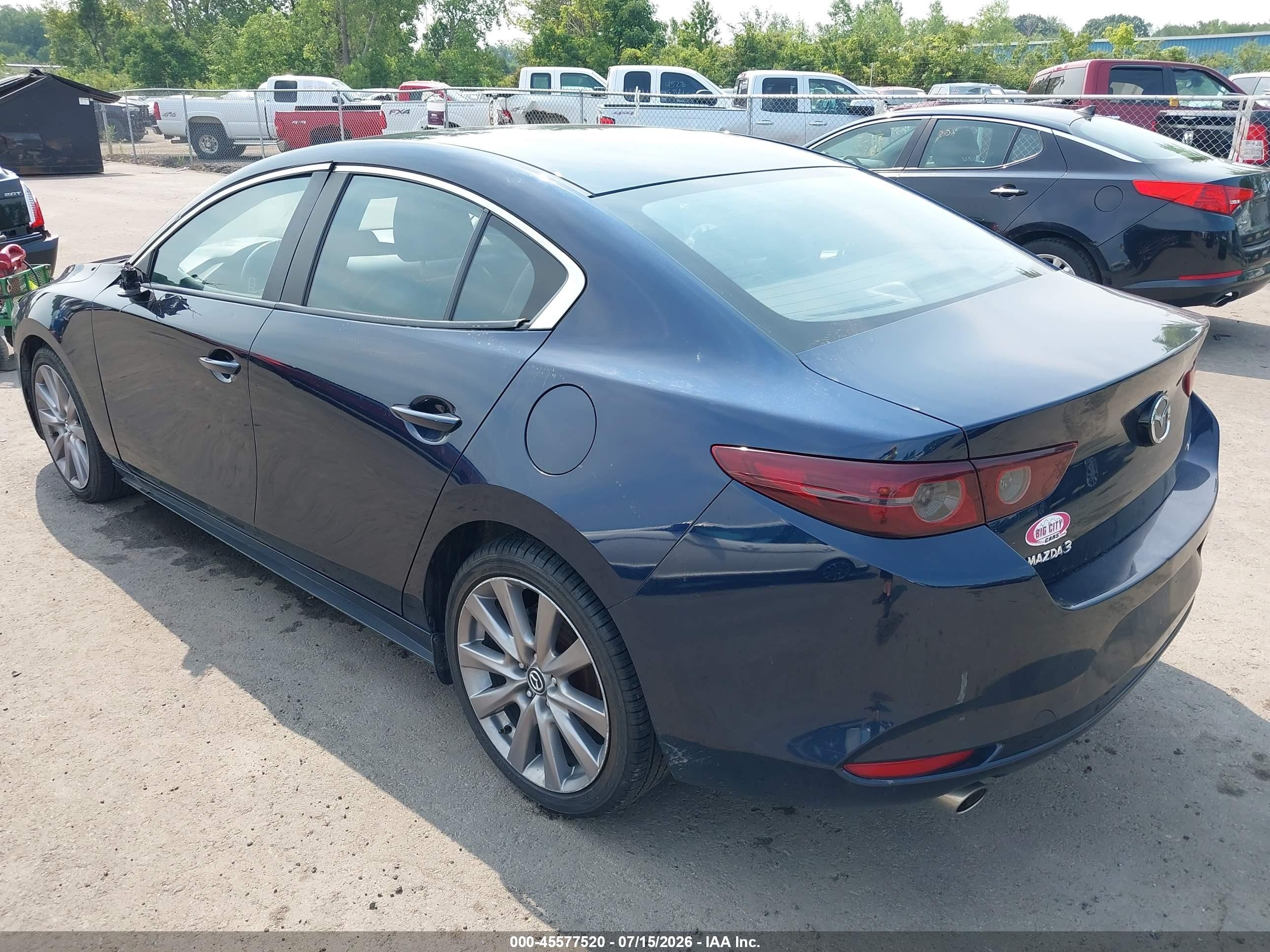 2021 Mazda Mazda3 Select Blue vin: JM1BPABL7M1315623