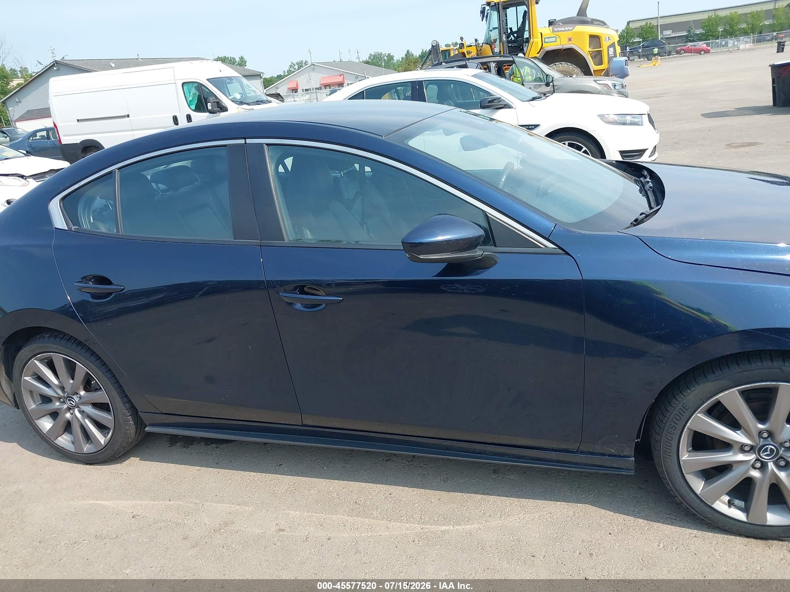 2021 Mazda Mazda3 Select Blue vin: JM1BPABL7M1315623