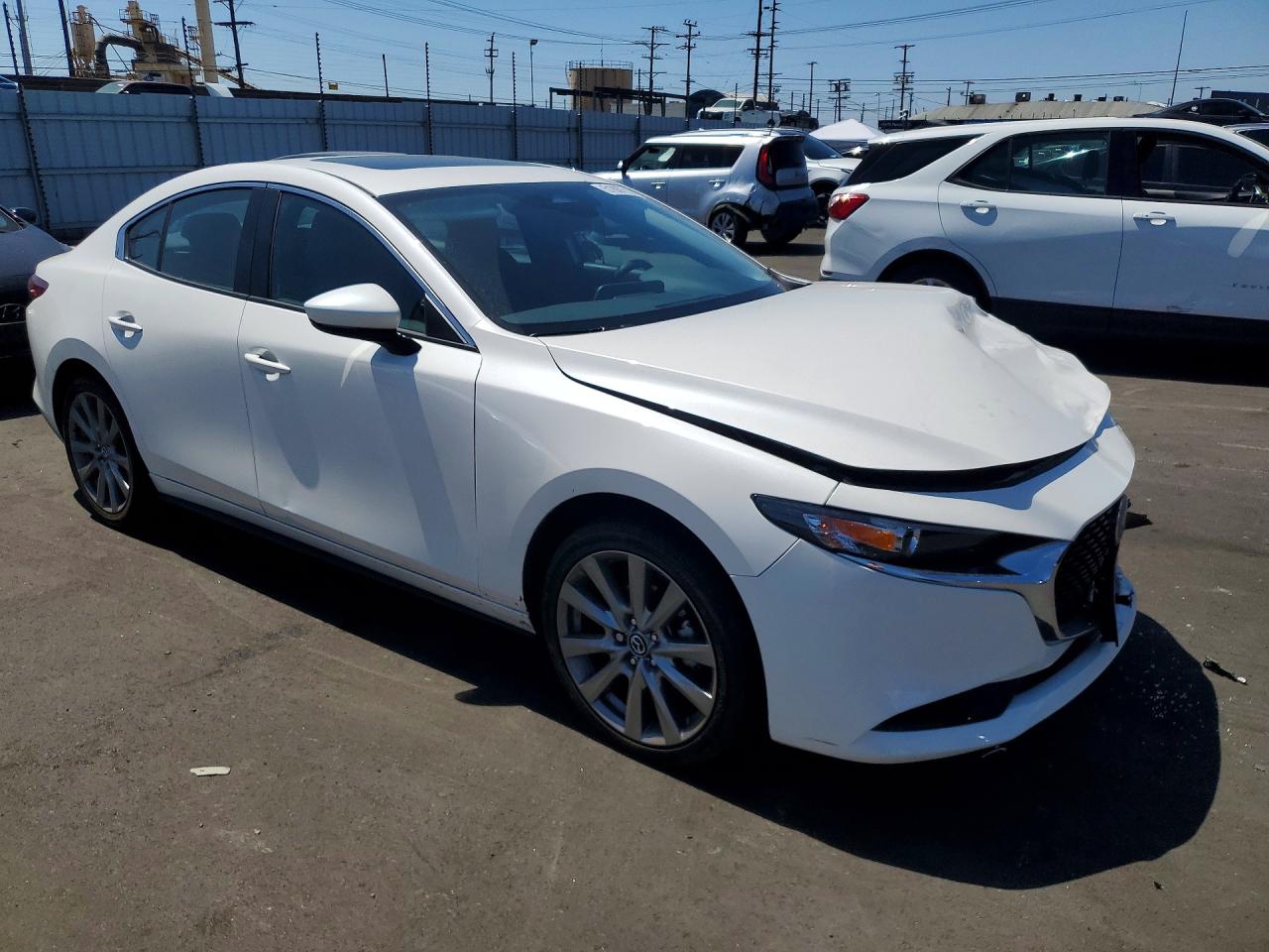 2026 Mazda 3 Preferred White vin: JM1BPACL0T1854520