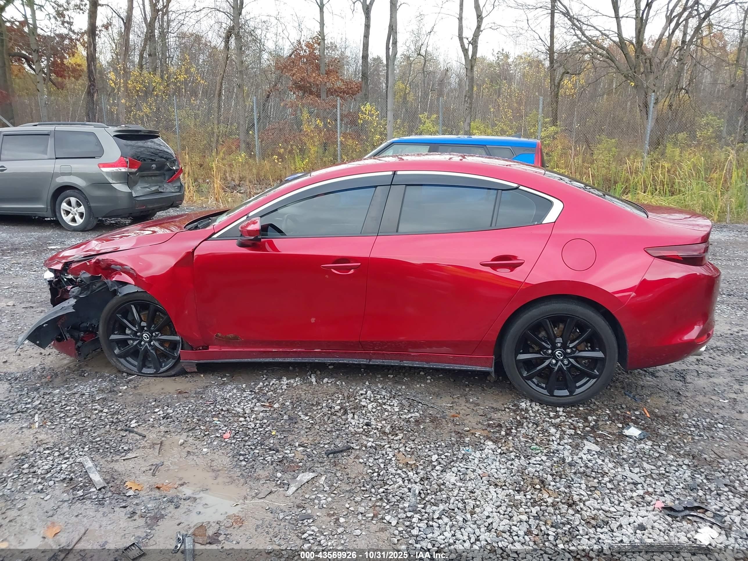2020 Mazda Mazda3 Select Package Red vin: JM1BPACLXL1165715