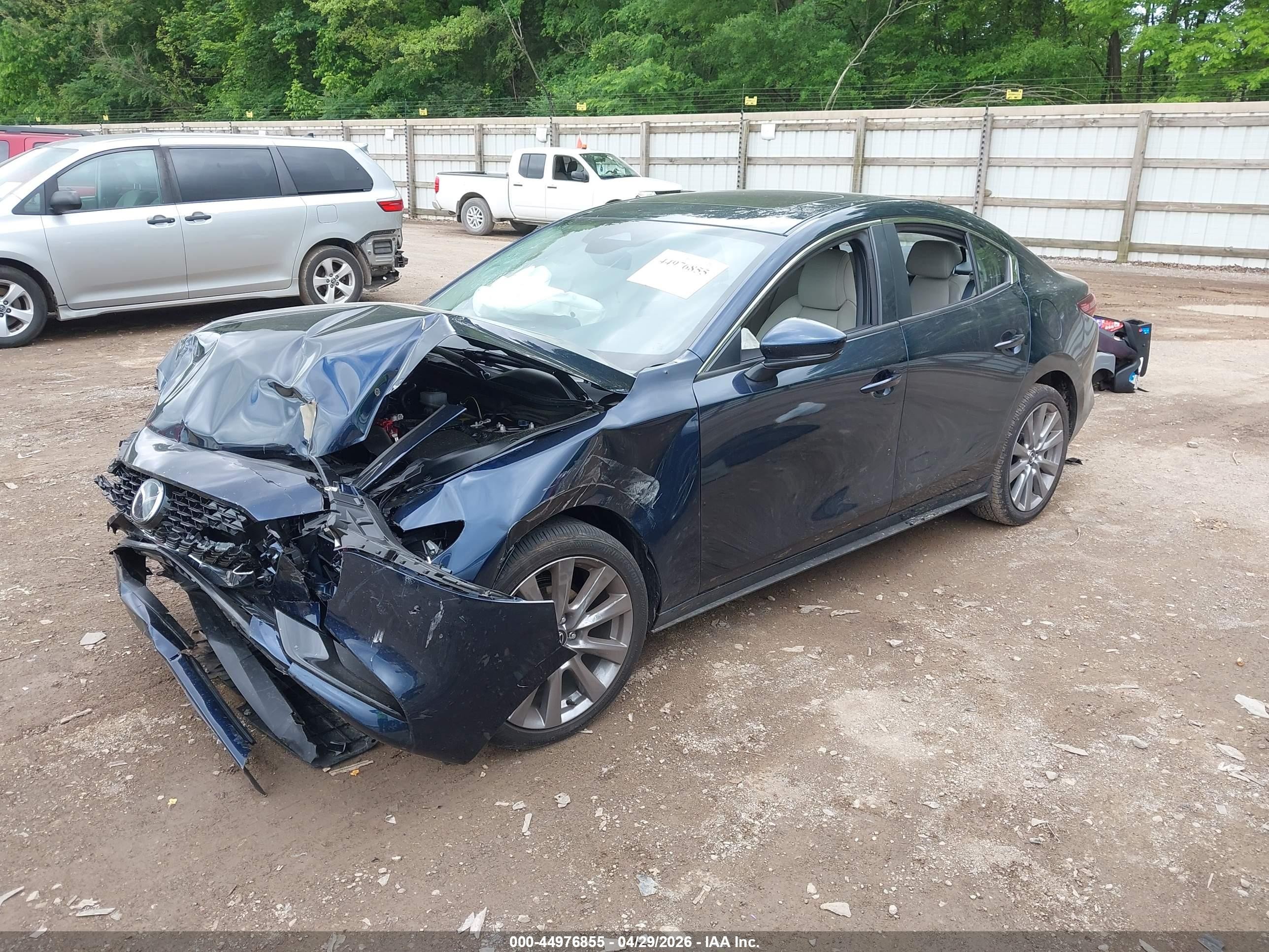 2026 Mazda Mazda3 2.5 S Preferred Dark Blue vin: JM1BPACLXT1866058