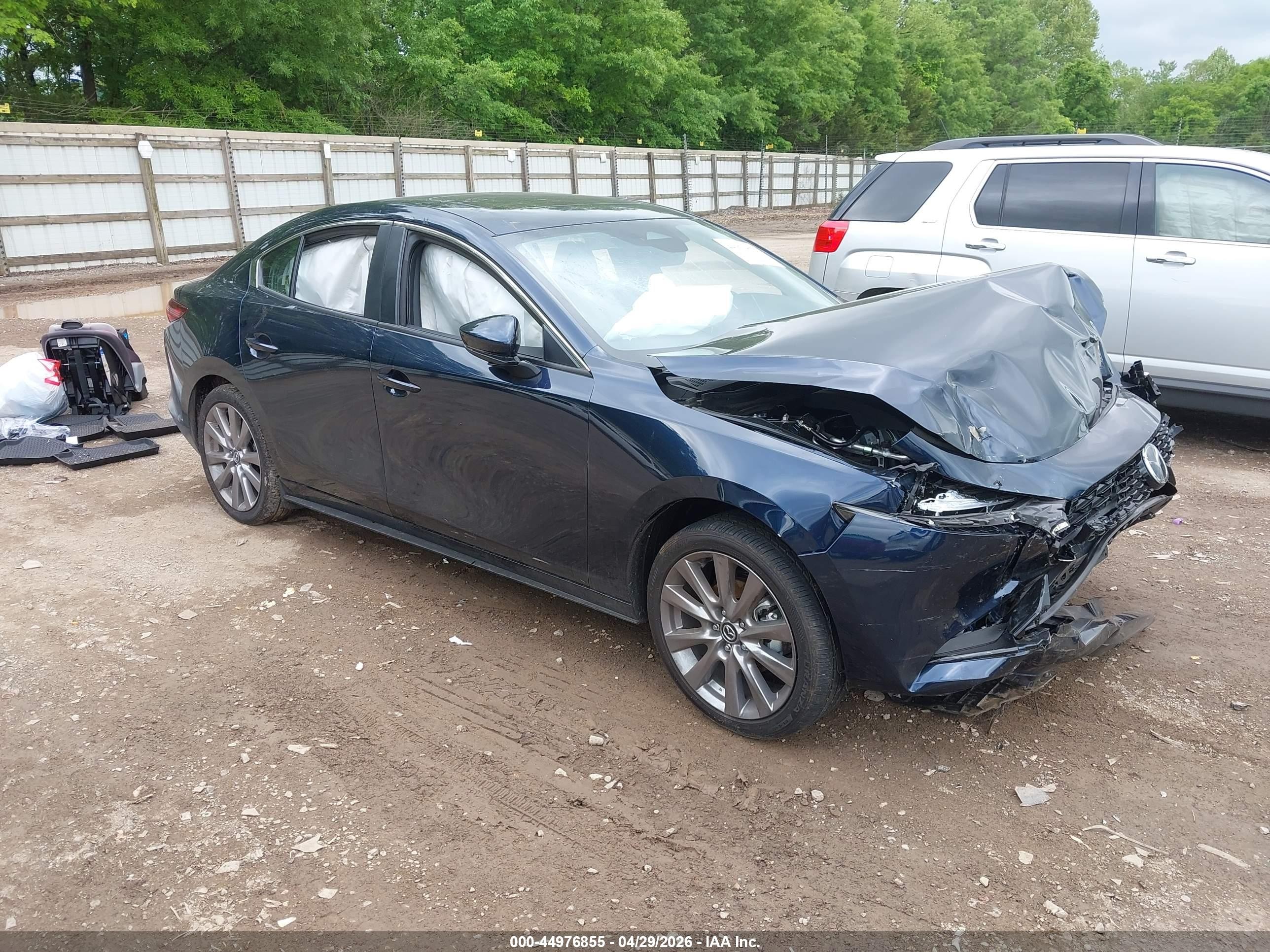 2026 Mazda Mazda3 2.5 S Preferred Dark Blue vin: JM1BPACLXT1866058