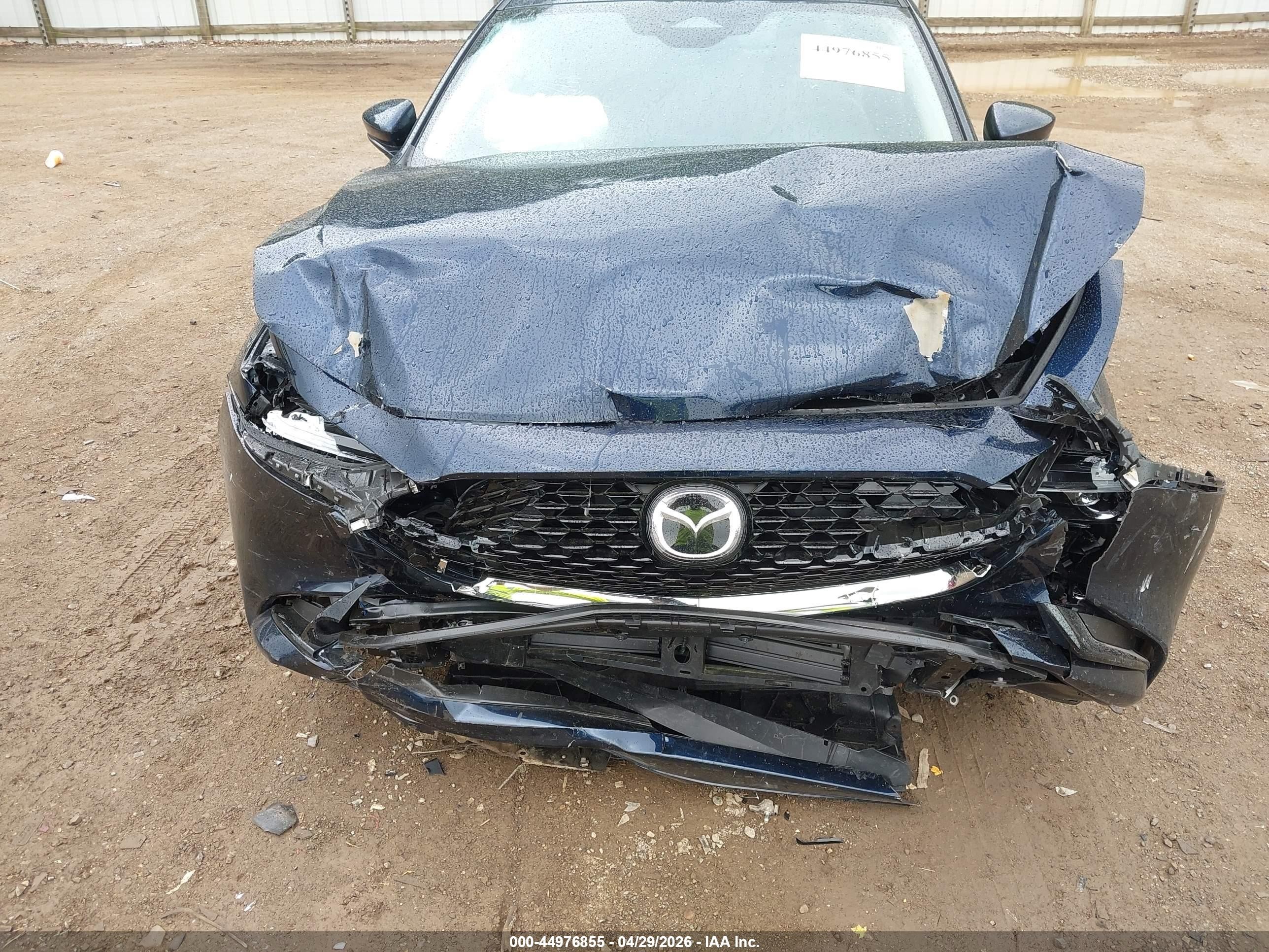 2026 Mazda Mazda3 2.5 S Preferred Dark Blue vin: JM1BPACLXT1866058
