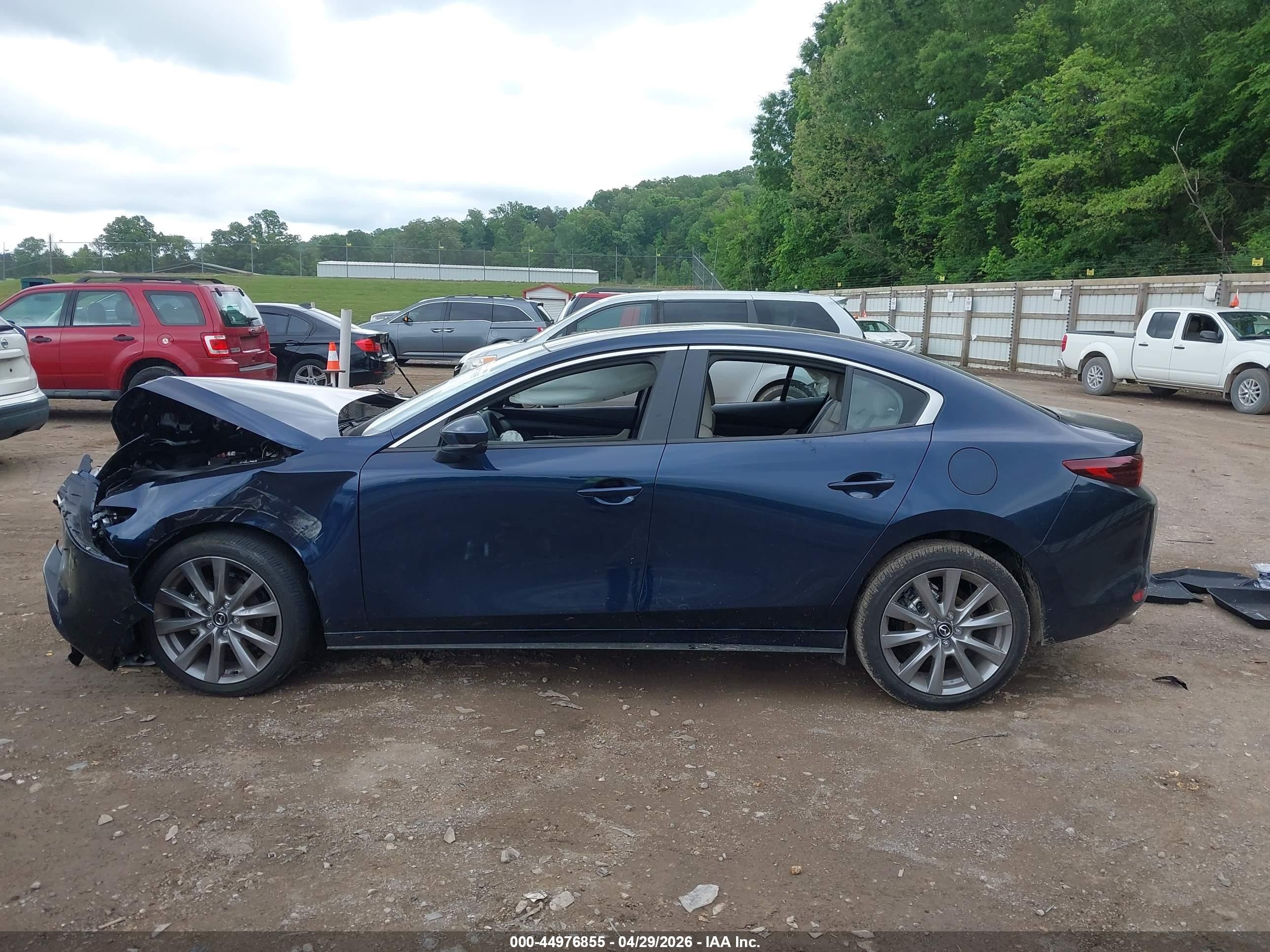 2026 Mazda Mazda3 2.5 S Preferred Dark Blue vin: JM1BPACLXT1866058