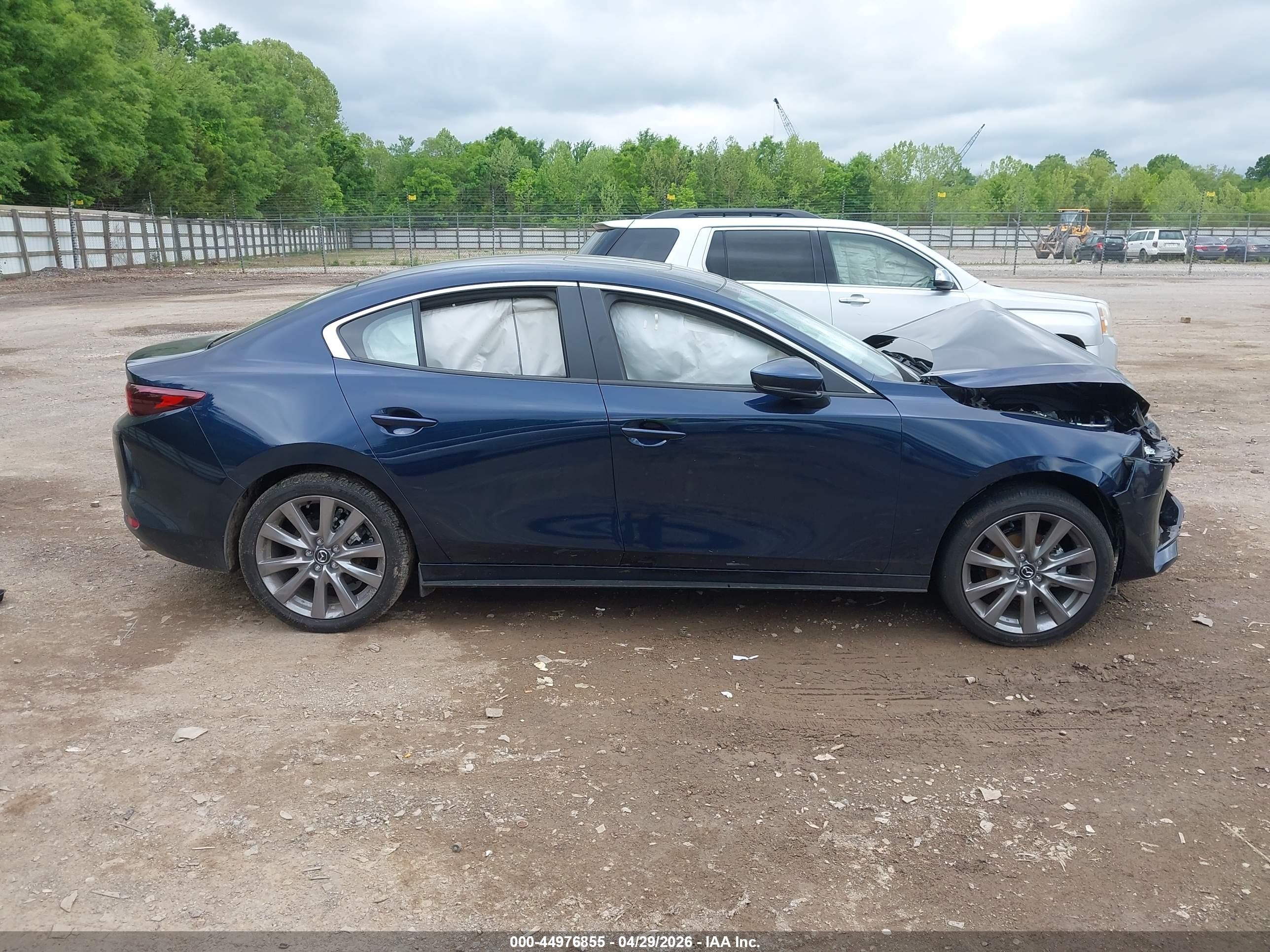 2026 Mazda Mazda3 2.5 S Preferred Dark Blue vin: JM1BPACLXT1866058