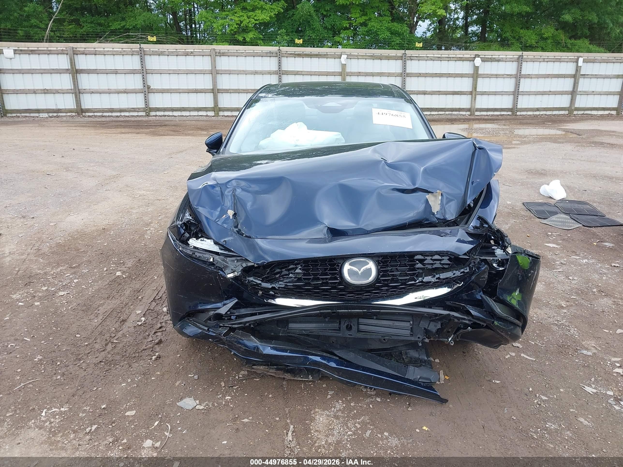 2026 Mazda Mazda3 2.5 S Preferred Dark Blue vin: JM1BPACLXT1866058