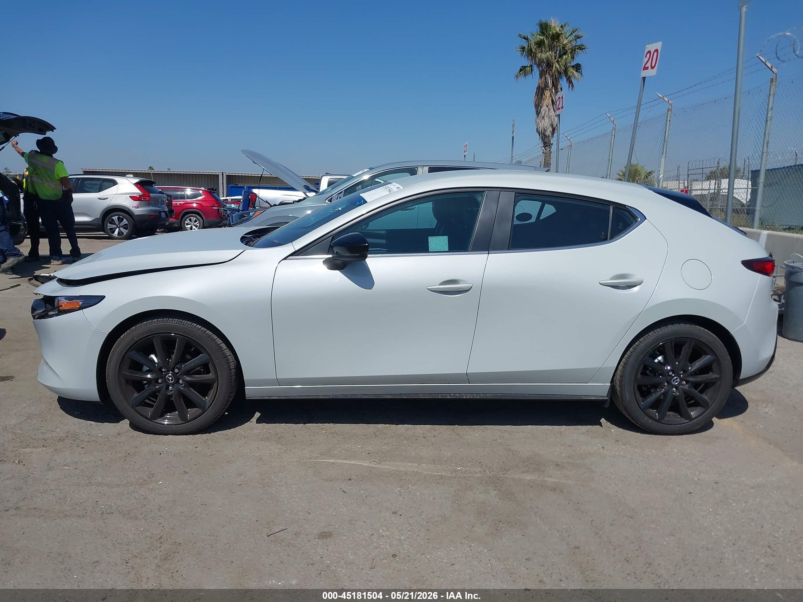 2026 Mazda Mazda3 2.5 S Select Sport Gray vin: JM1BPAKL9T1851374