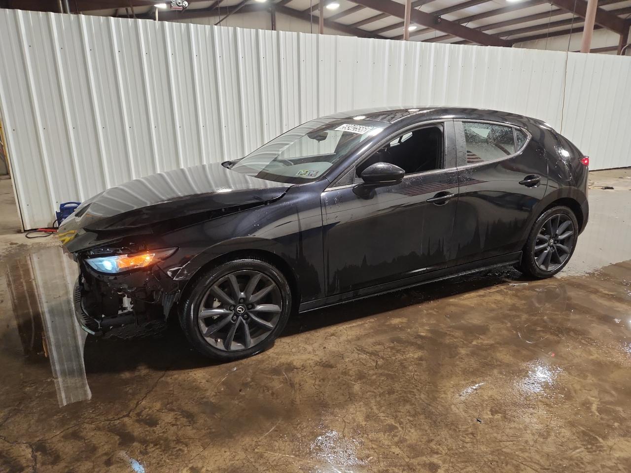 2025 Mazda 3 Select Sport Черный vin: JM1BPAKM3S1784200 Damage: Left Front Fender, Dent(S) W/ Paint Dmg, 4 To 5 Inches