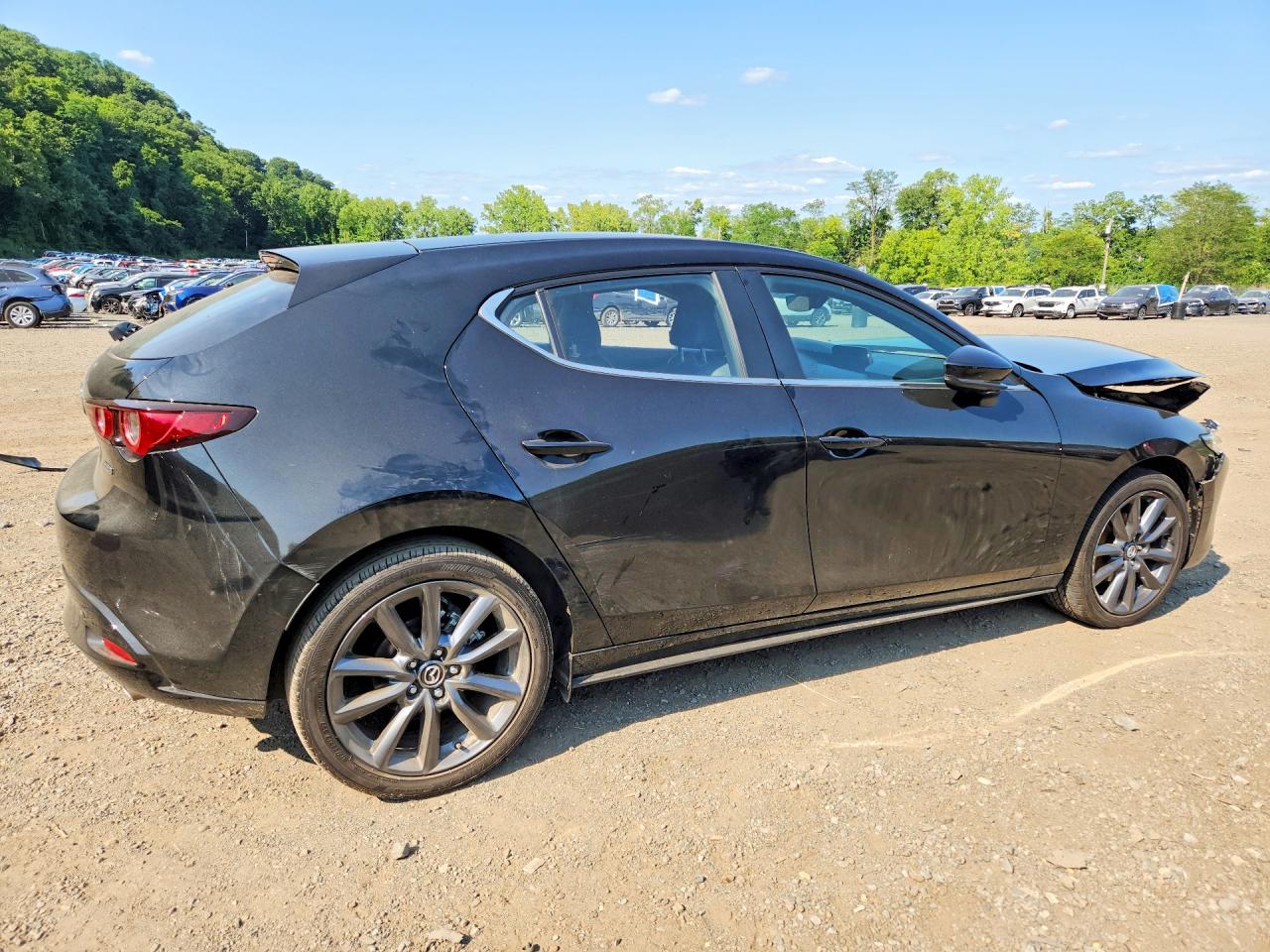 2024 Mazda 3 Preferred Black vin: JM1BPALM1R1717362
