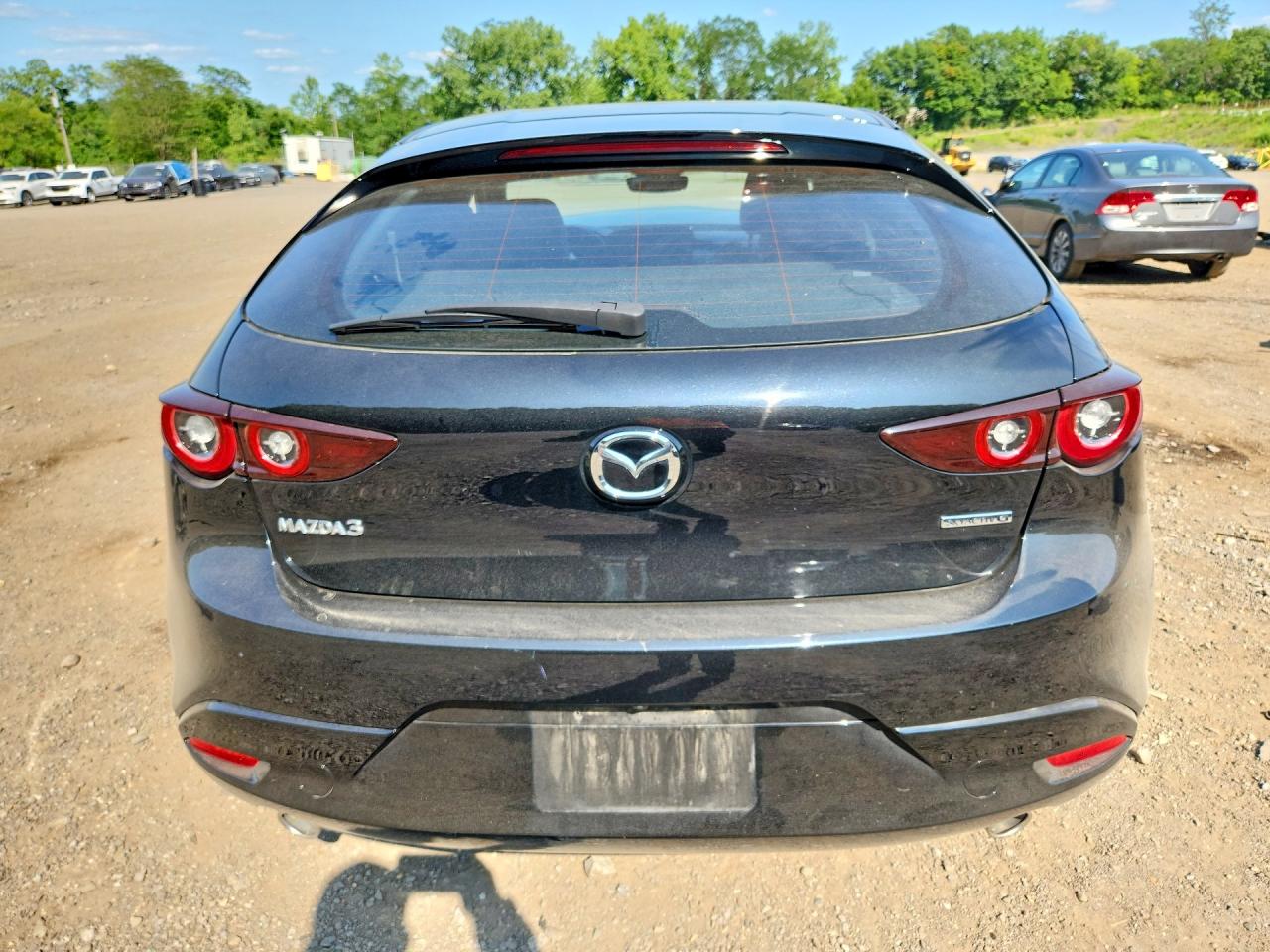 2024 Mazda 3 Preferred Black vin: JM1BPALM1R1717362