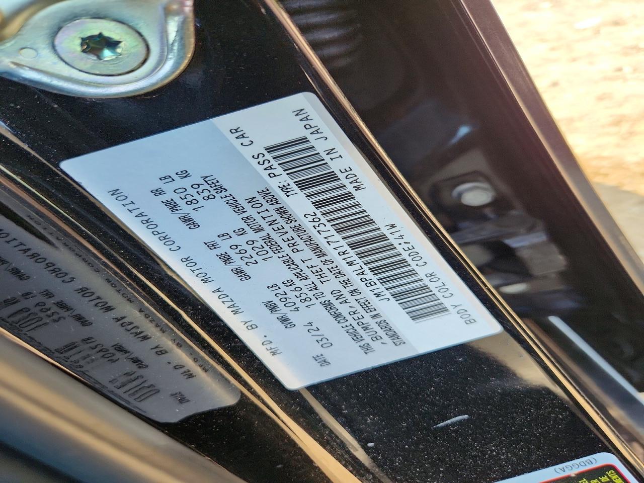 2024 Mazda 3 Preferred Black vin: JM1BPALM1R1717362