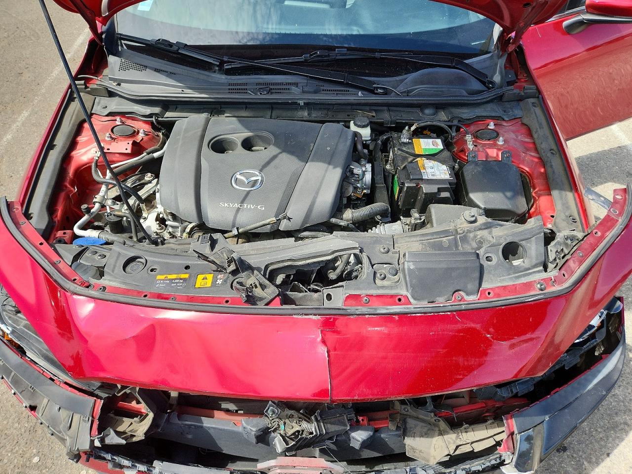 2019 Mazda 3 Preferred Red vin: JM1BPAMM4K1119710