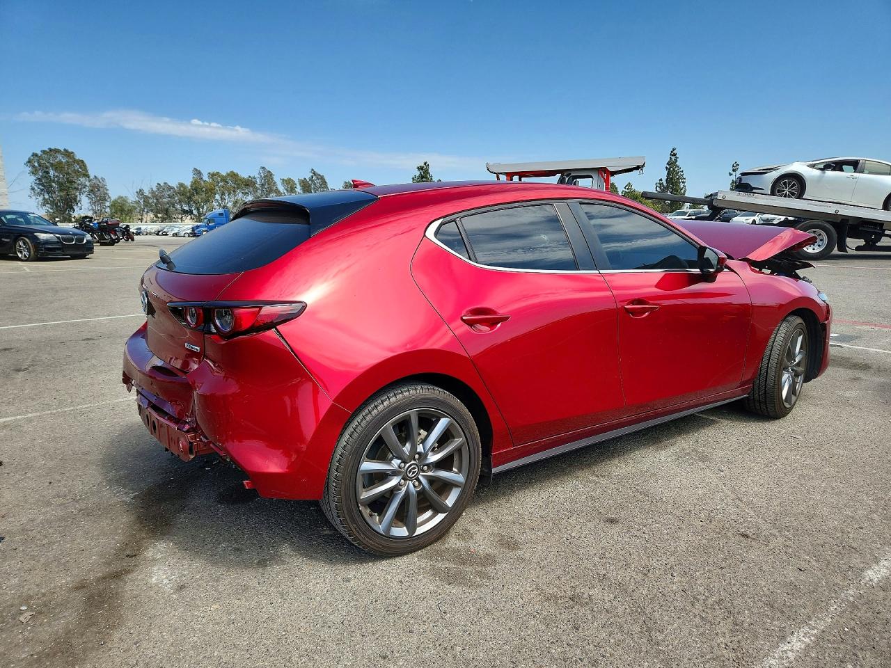 2019 Mazda 3 Preferred Red vin: JM1BPAMM4K1119710