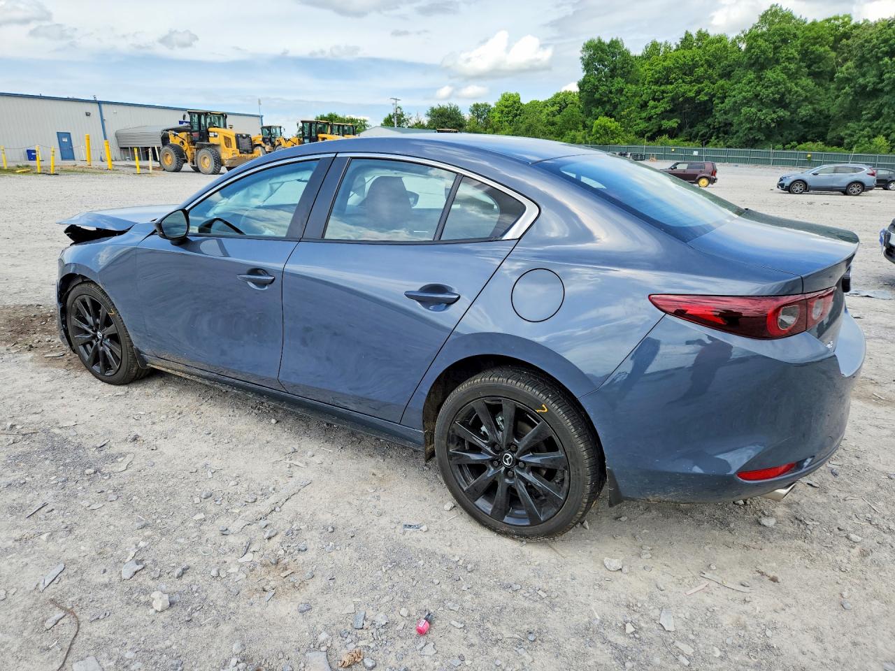 2026 Mazda 3 Preferred Серый vin: JM1BPBCL6T1874986