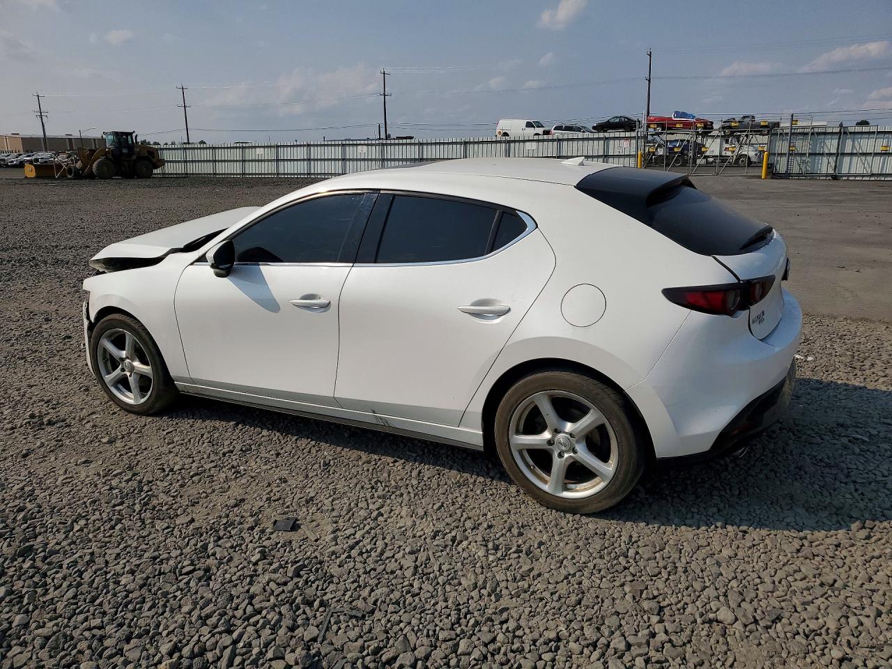 2021 Mazda 3 Premium White vin: JM1BPBML0M1333383