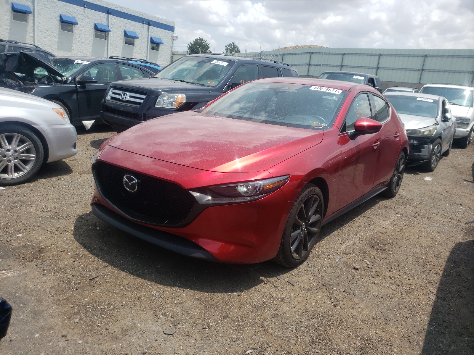 2019 Mazda 3 Premium Красный vin: JM1BPBNM1K1143063