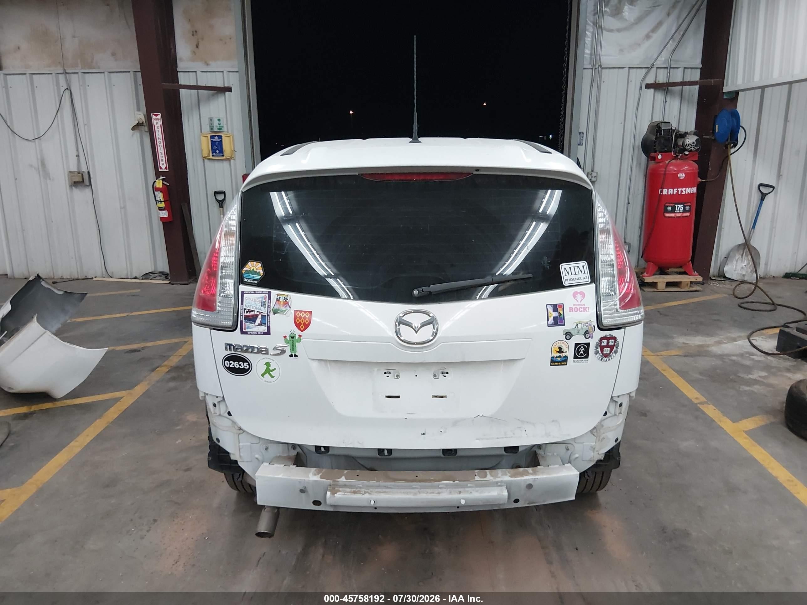 2009 Mazda Mazda5 Sport White vin: JM1CR293090341519