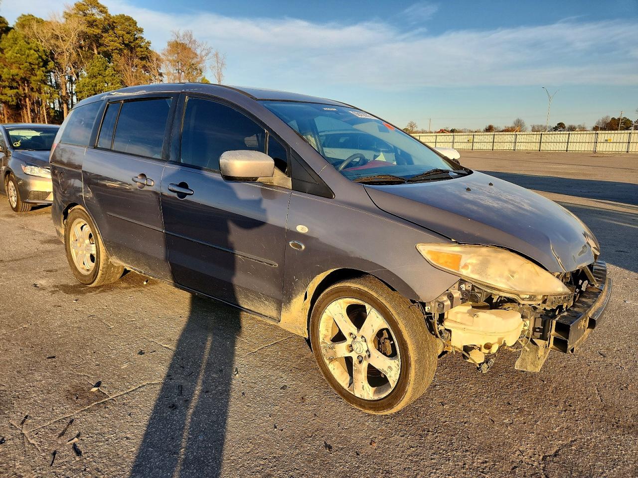 2007 Mazda 5 Серебряный vin: JM1CR293270146440