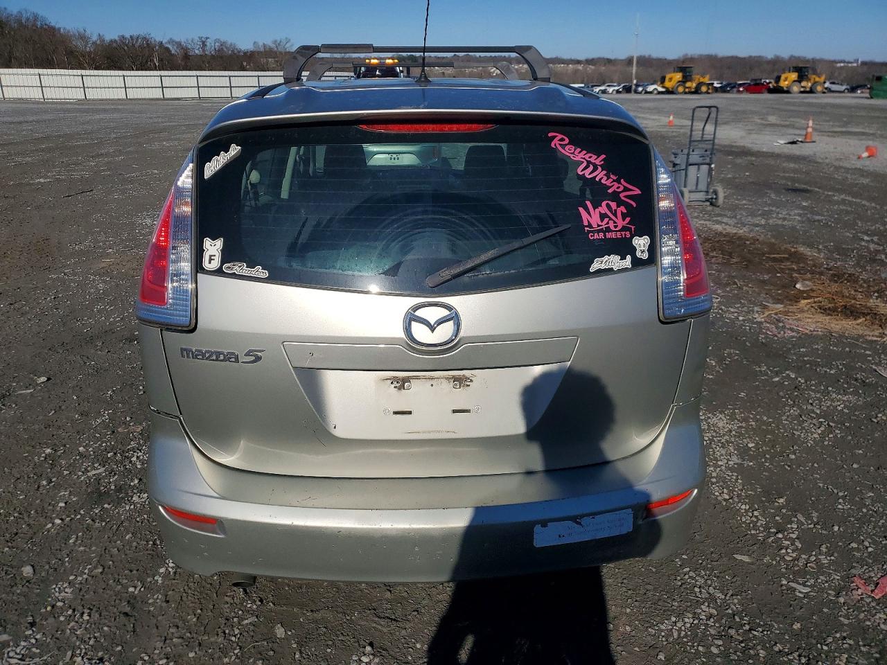 2007 Mazda 5 Silver vin: JM1CR293270150553