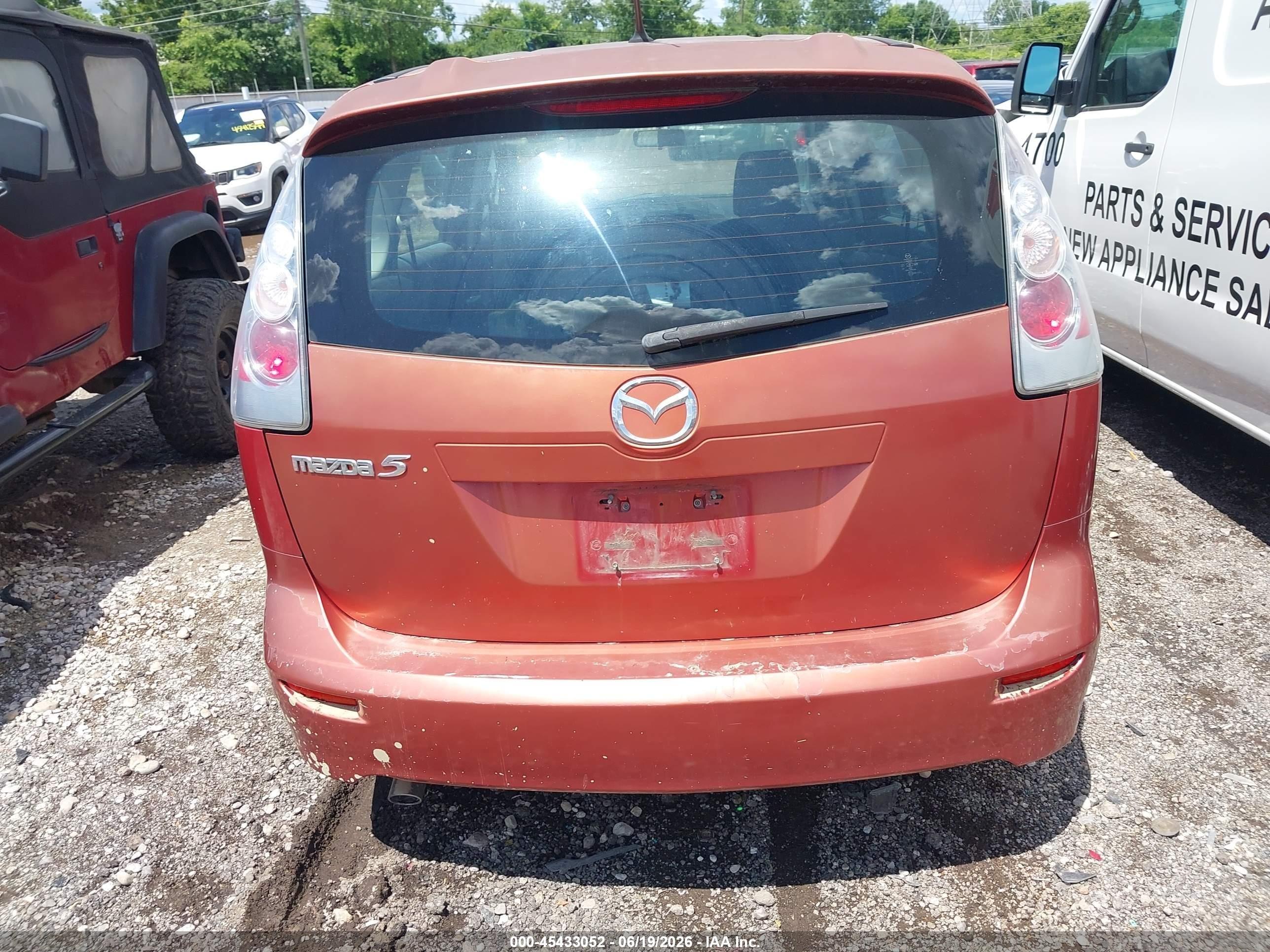 2006 Mazda Mazda5 Sport Красный vin: JM1CR293560117318