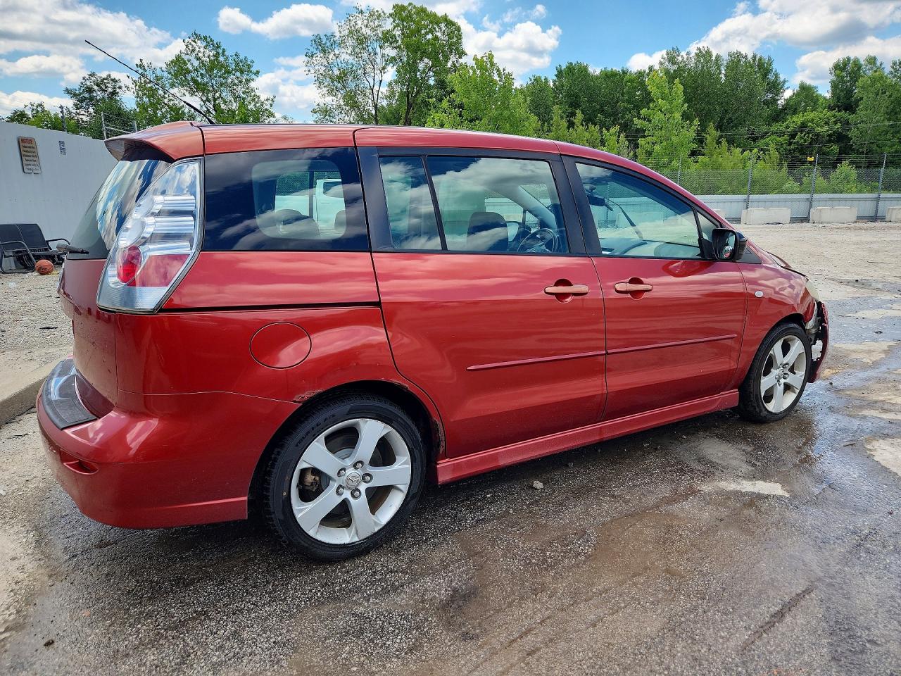 2006 Mazda 5 Red vin: JM1CR293860122710