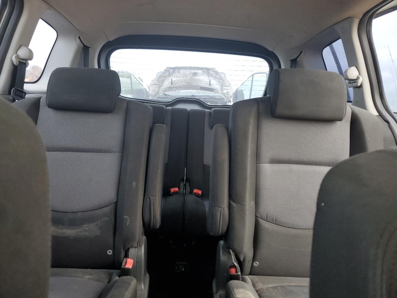 2006 Mazda 5 Gold vin: JM1CR293960115975