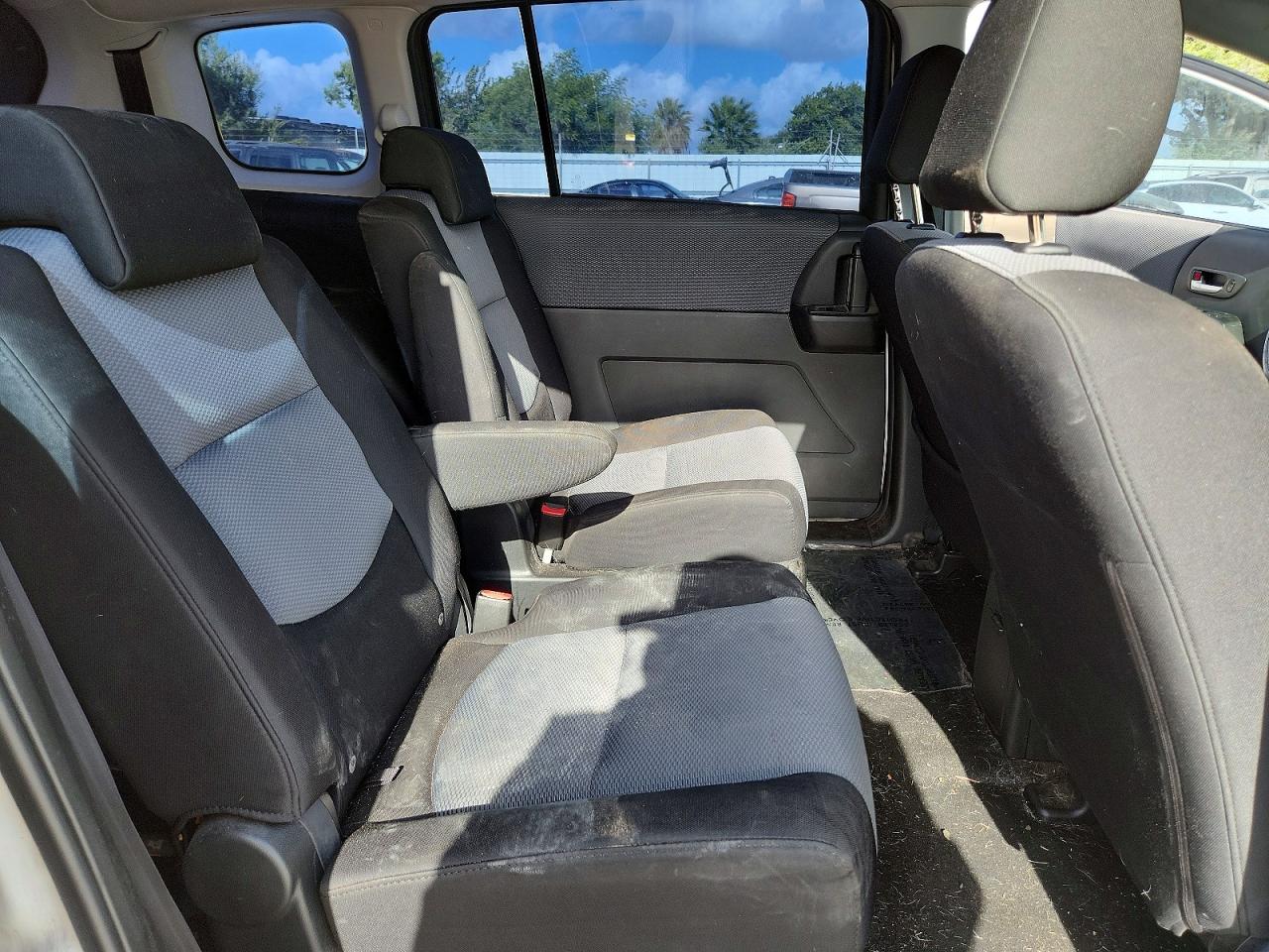 2007 Mazda 5 Se Белый vin: JM1CR293970135290