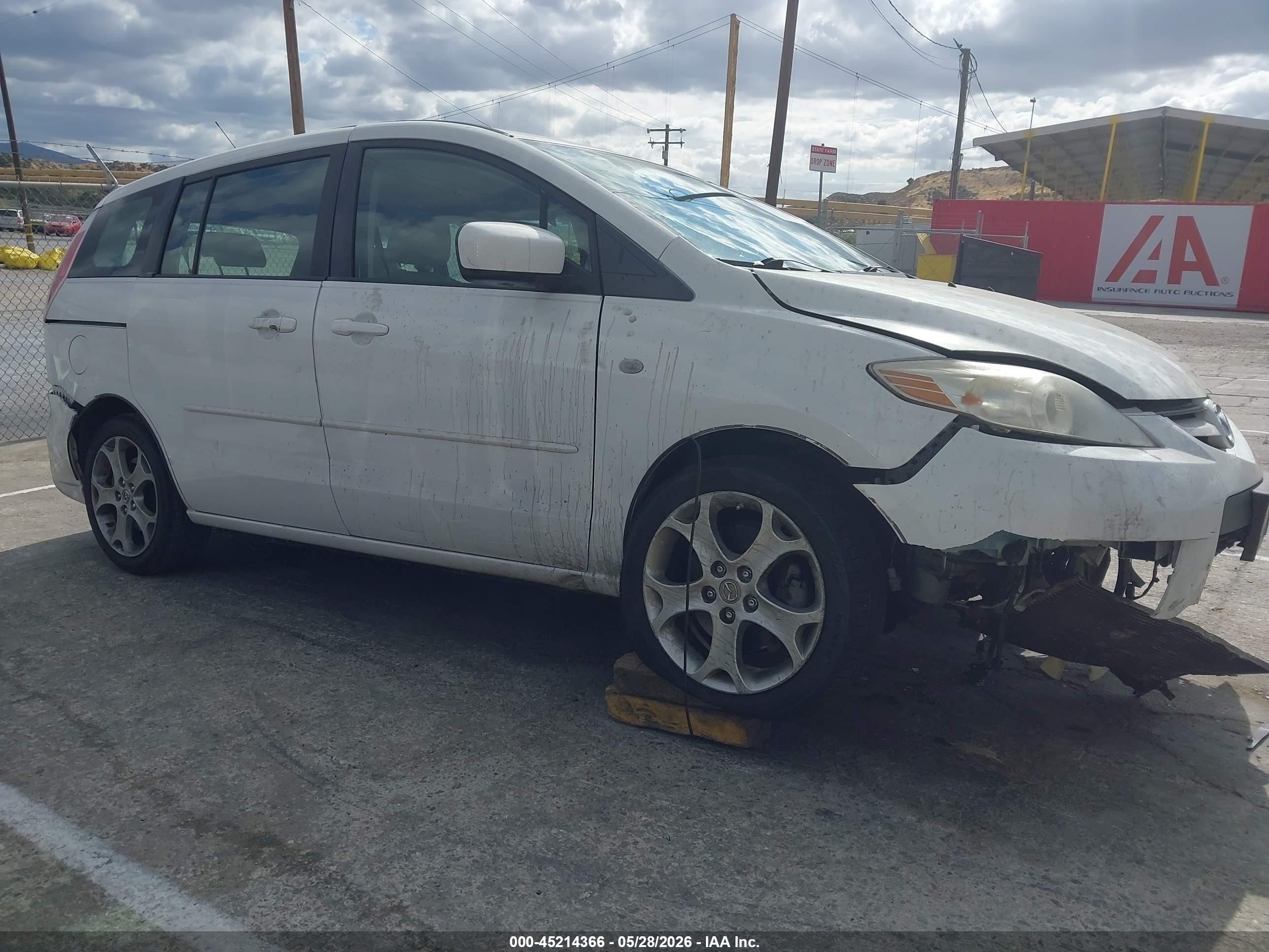 2009 Mazda Mazda5 Sport White vin: JM1CR29L190345658
