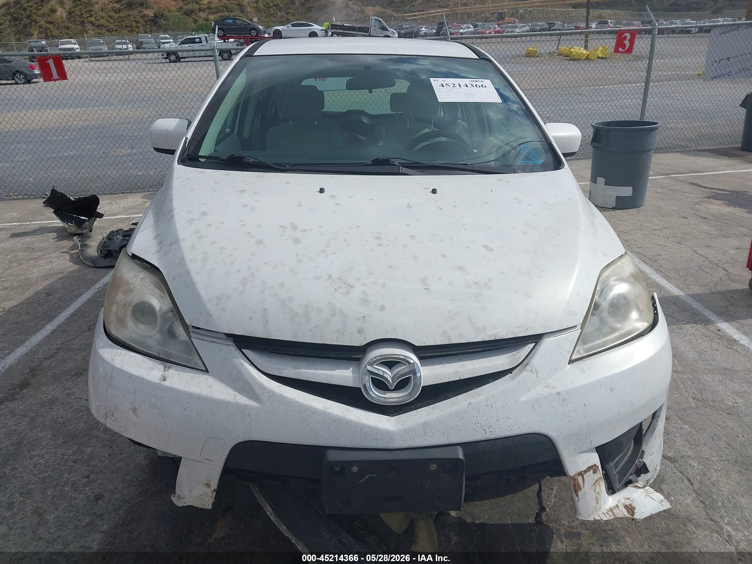 2009 Mazda Mazda5 Sport White vin: JM1CR29L190345658
