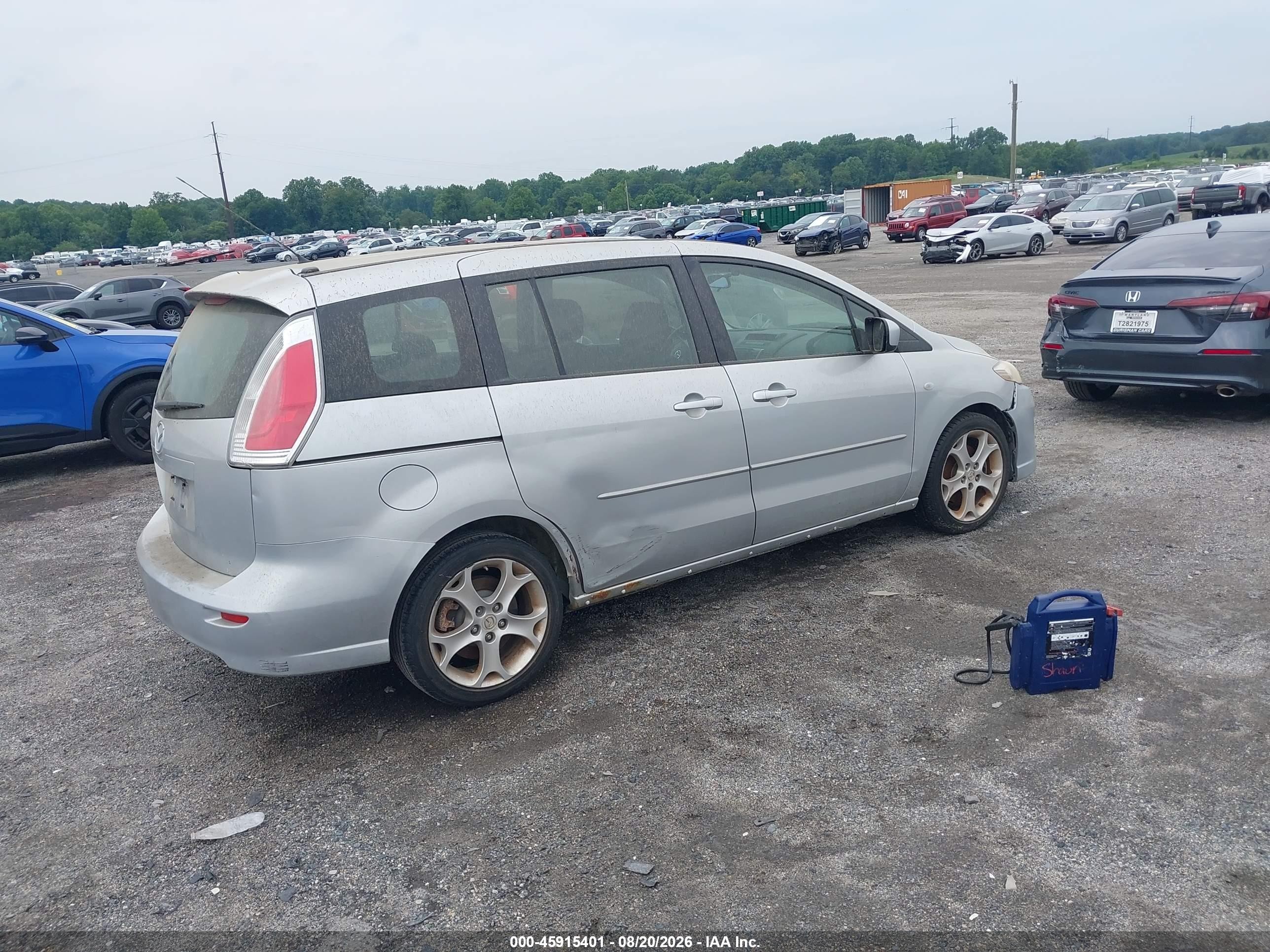 2008 Mazda Mazda5 Sport Серебряный vin: JM1CR29L280324509