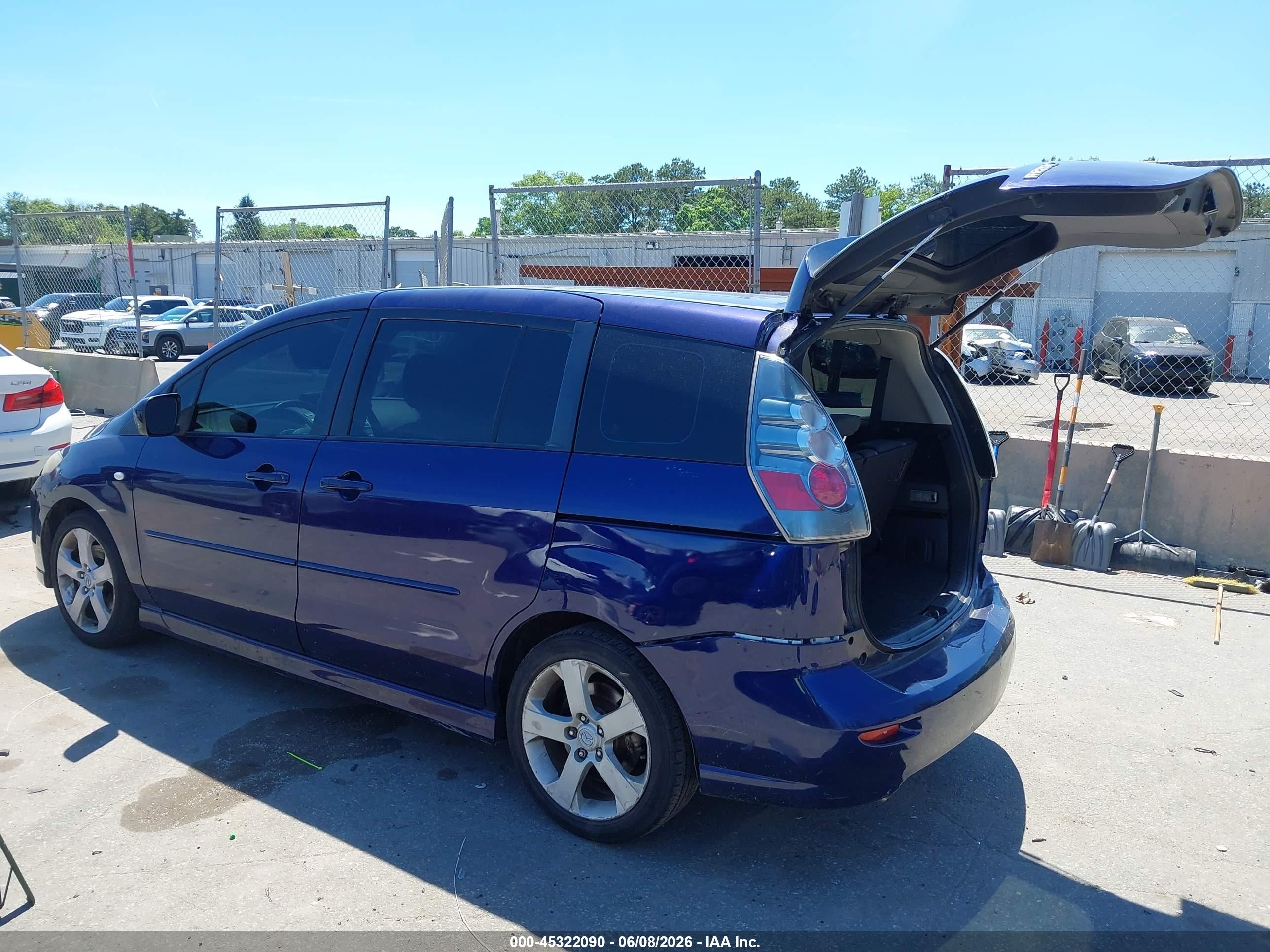 2006 Mazda Mazda5 Touring Blue vin: JM1CR29L560101135