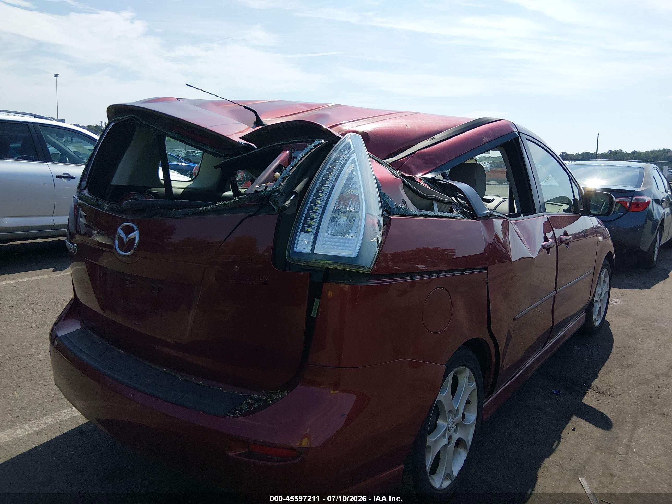 2008 Mazda Mazda5 Touring Red vin: JM1CR29L580320583