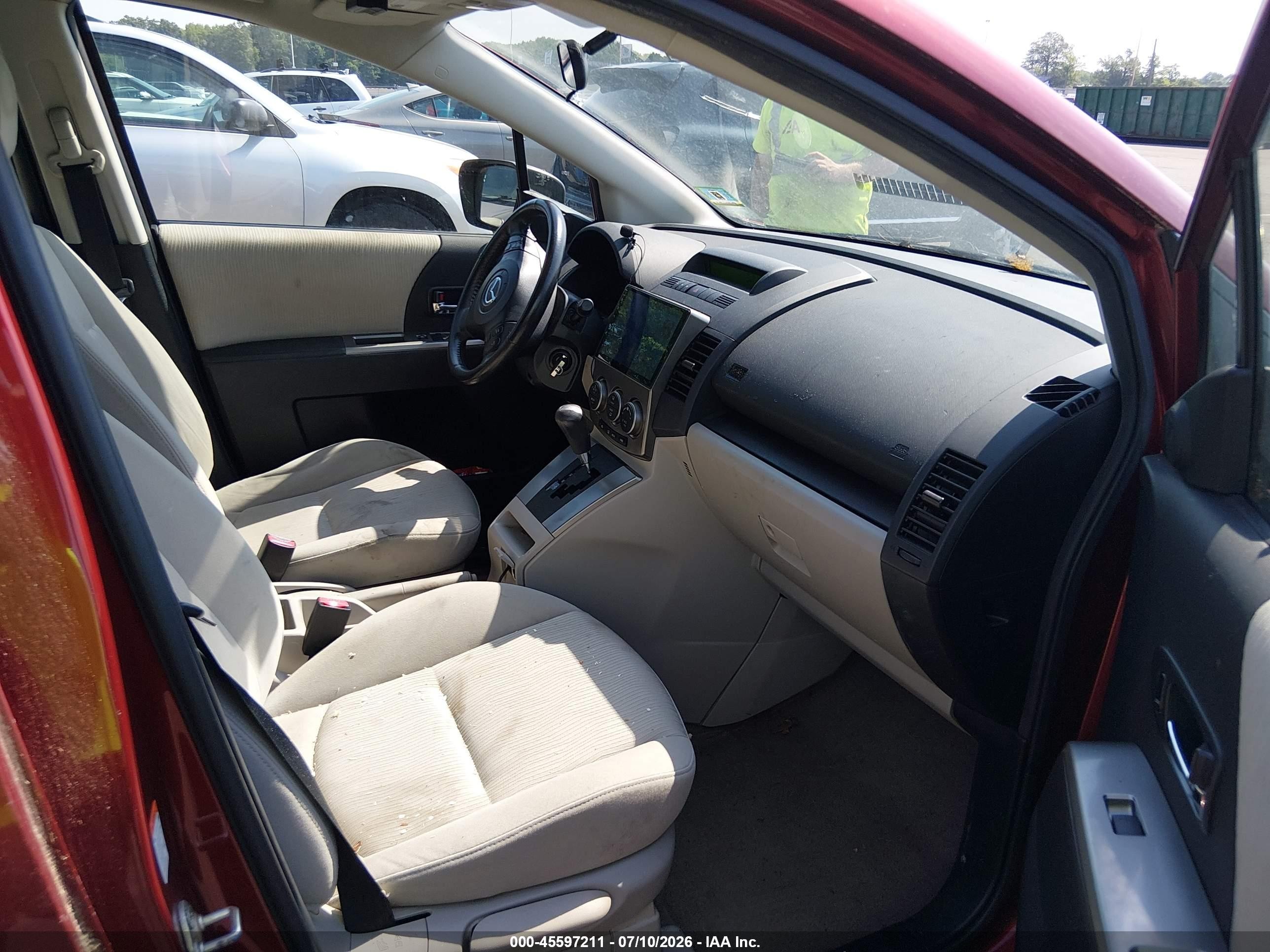 2008 Mazda Mazda5 Touring Red vin: JM1CR29L580320583