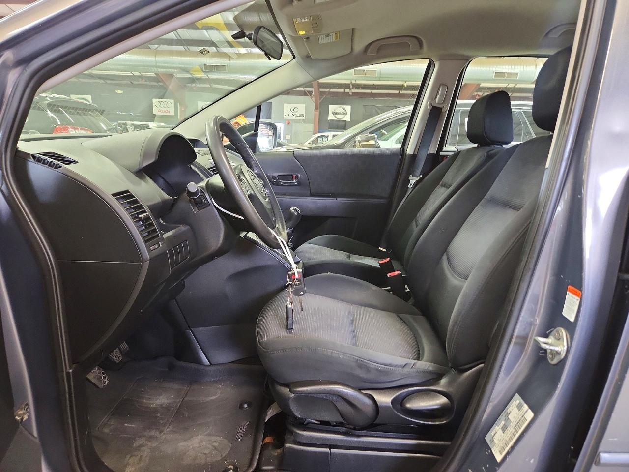 2008 Mazda 5 Gray vin: JM1CR29L780313392