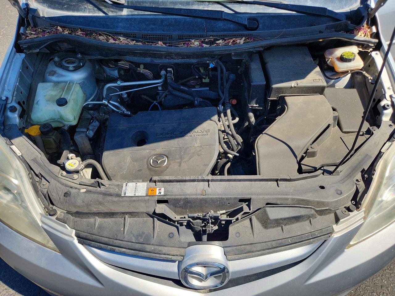 2009 Mazda 5 Silver vin: JM1CR29L990354513