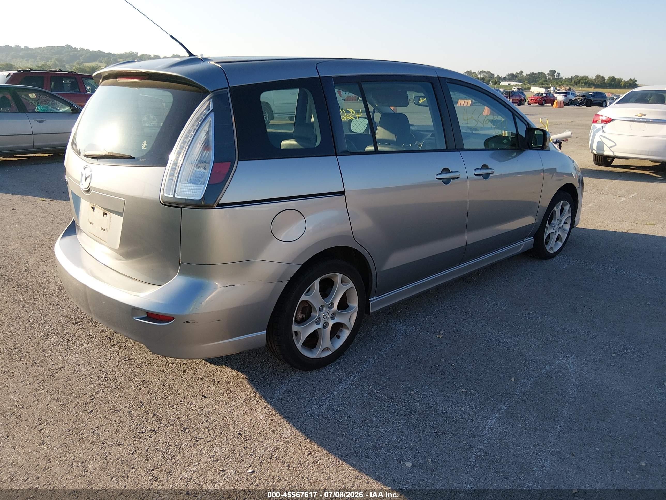 2010 Mazda Mazda5 Grand Touring Silver vin: JM1CR2W31A0384467