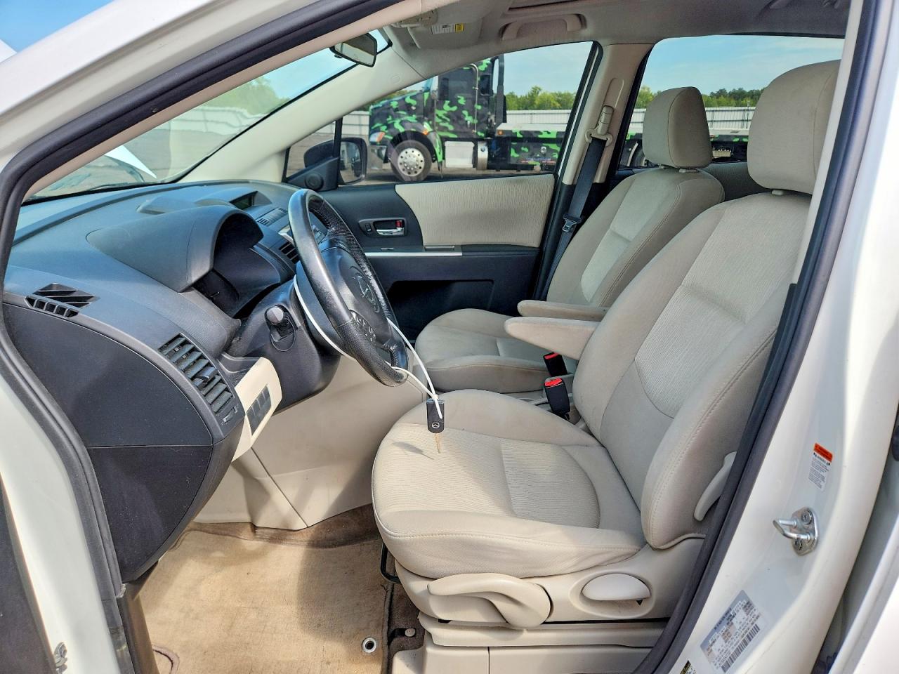 2010 Mazda 5 Белый vin: JM1CR2W33A0373387