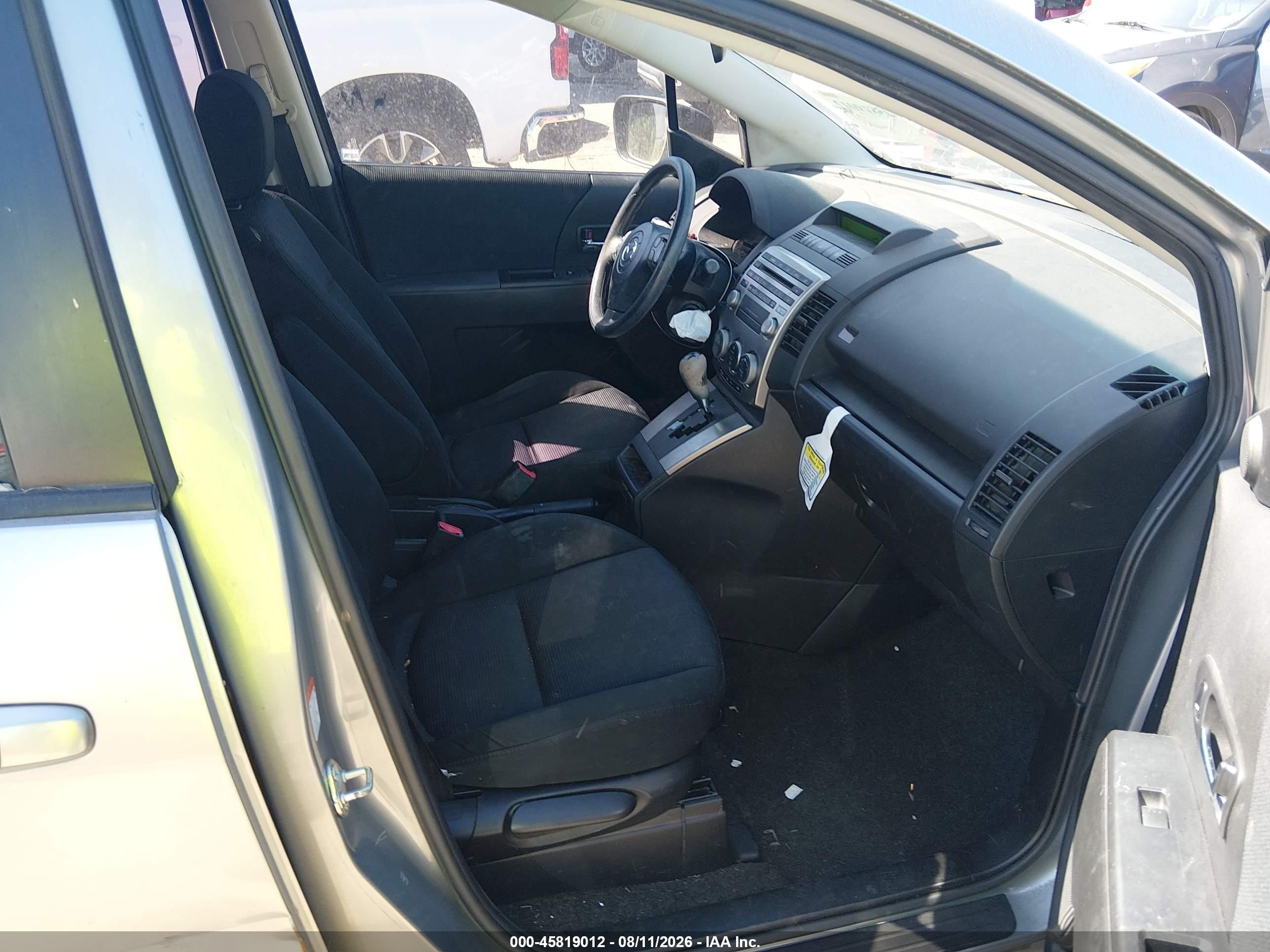 2010 Mazda Mazda5 Sport Silver vin: JM1CR2W35A0388005