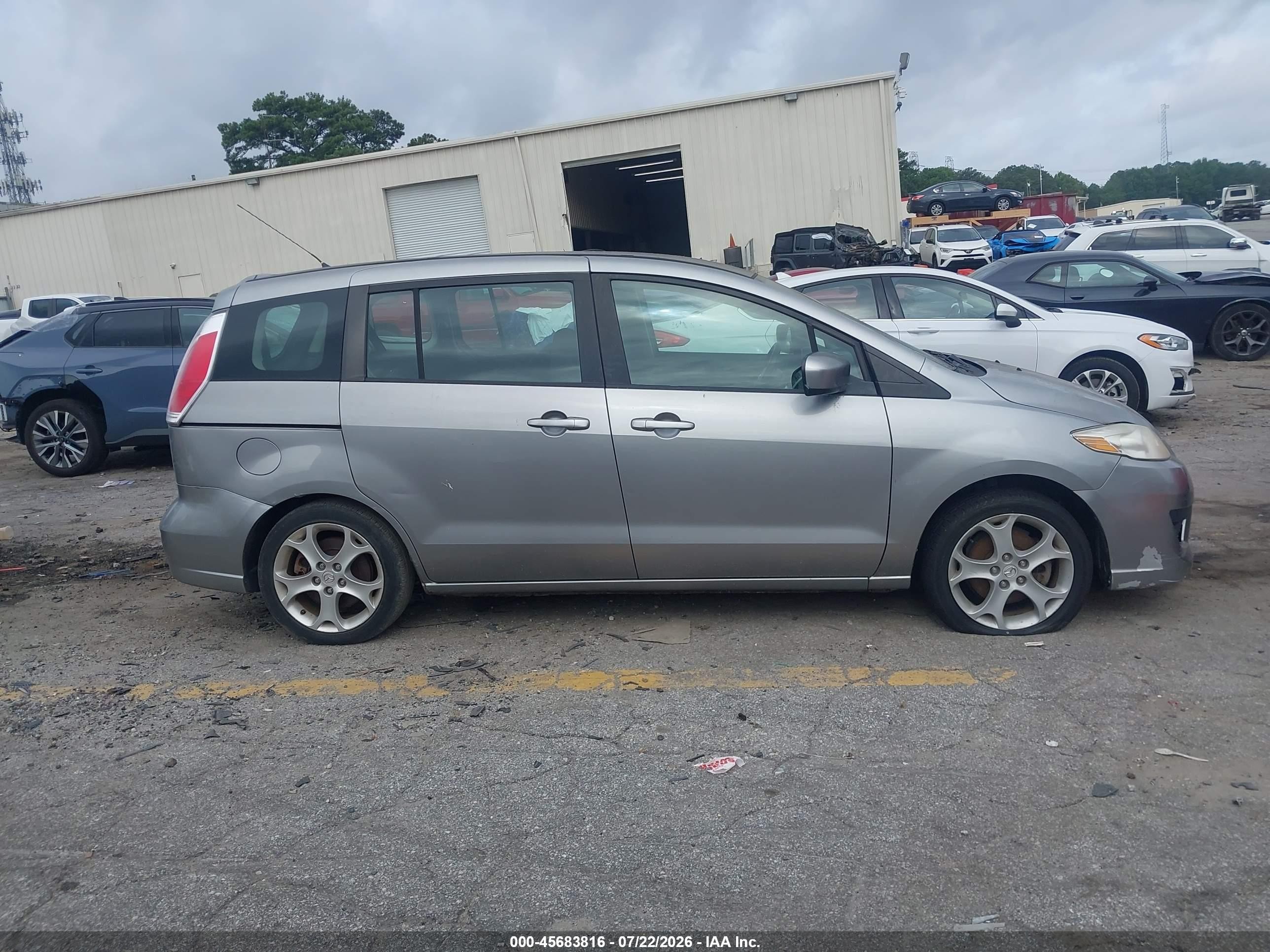 2010 Mazda Mazda5 Sport Silver vin: JM1CR2W36A0366059