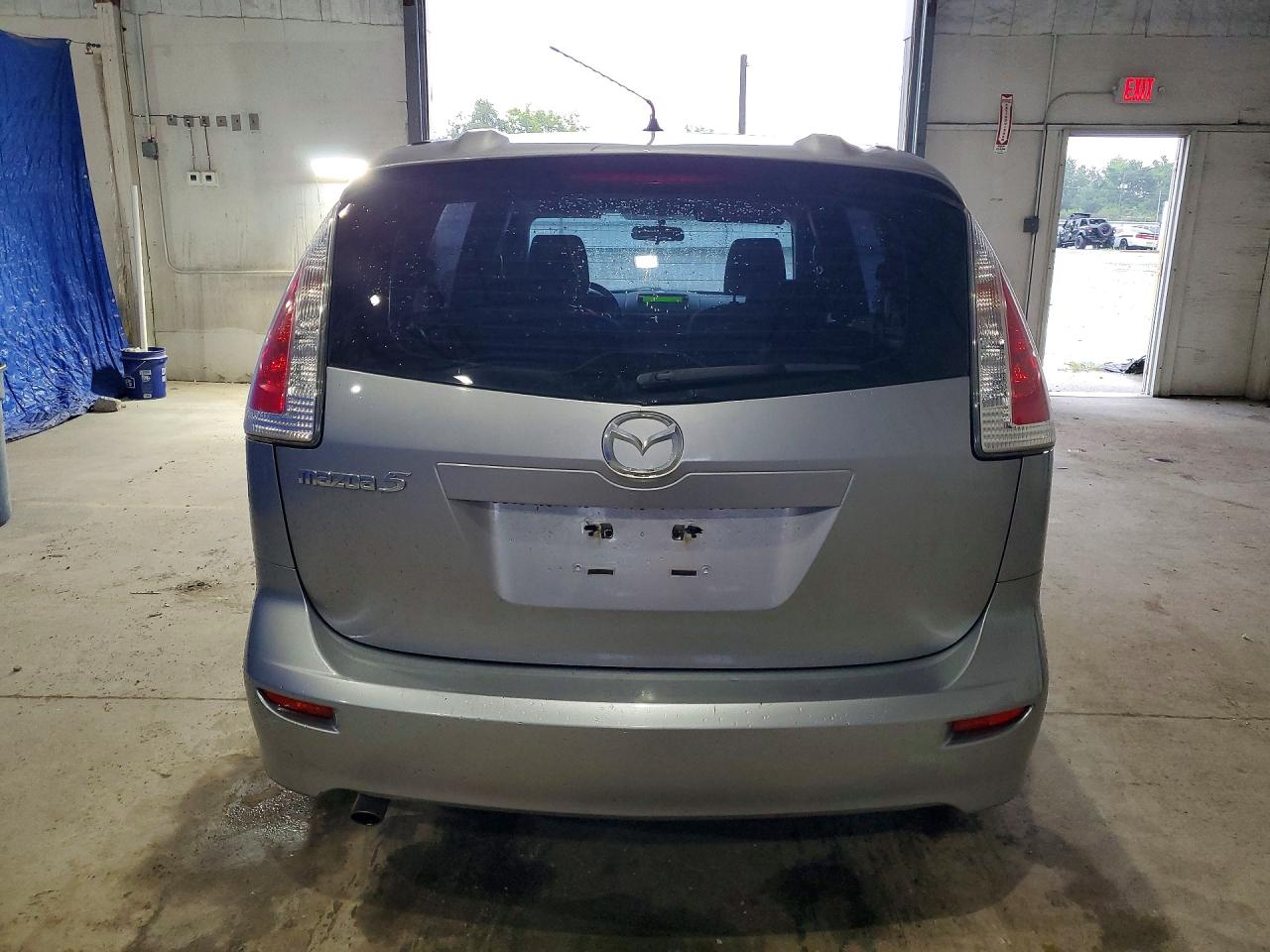 2010 Mazda 5 Silver vin: JM1CR2W37A0389205